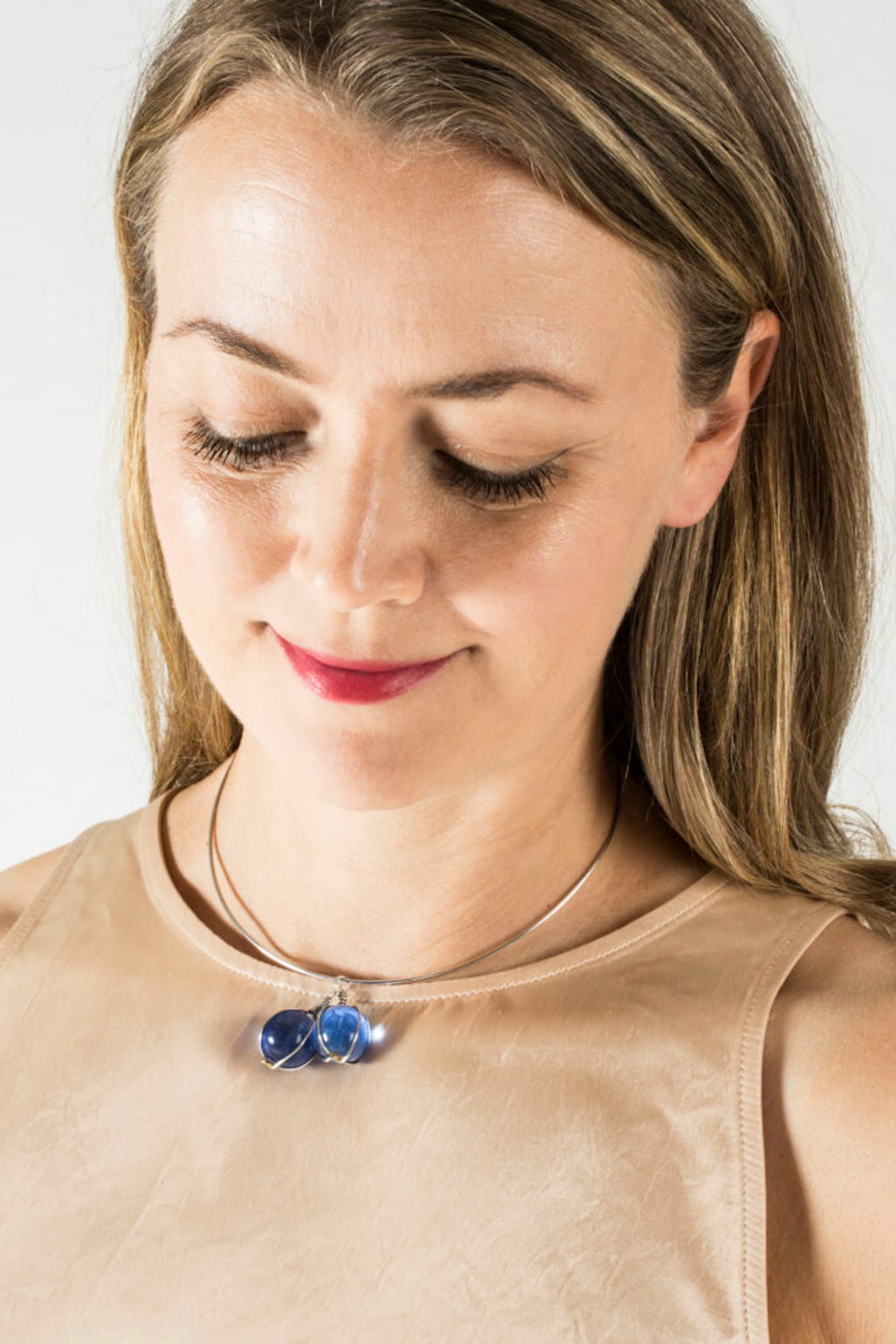 Silver and marbles neckring by Bent Knudsen