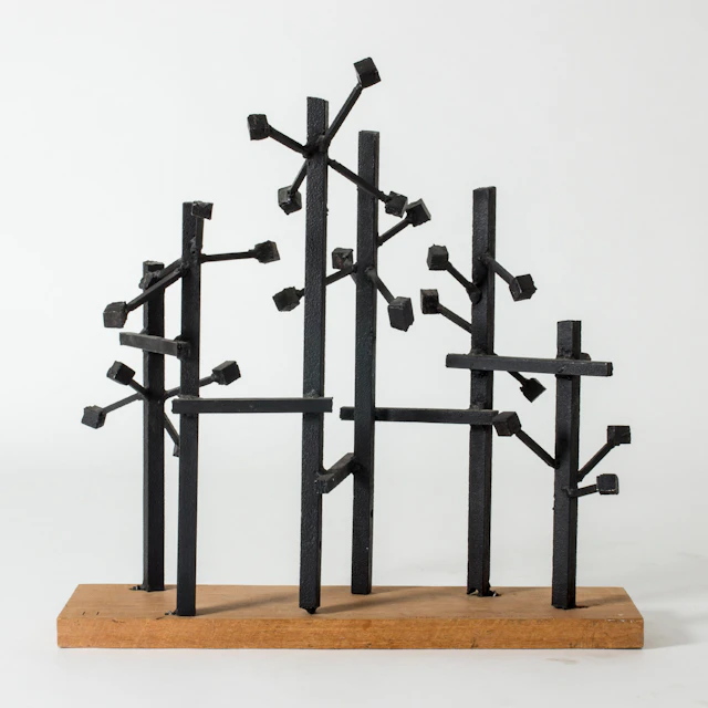 Metal sculpture by Fred Leyman