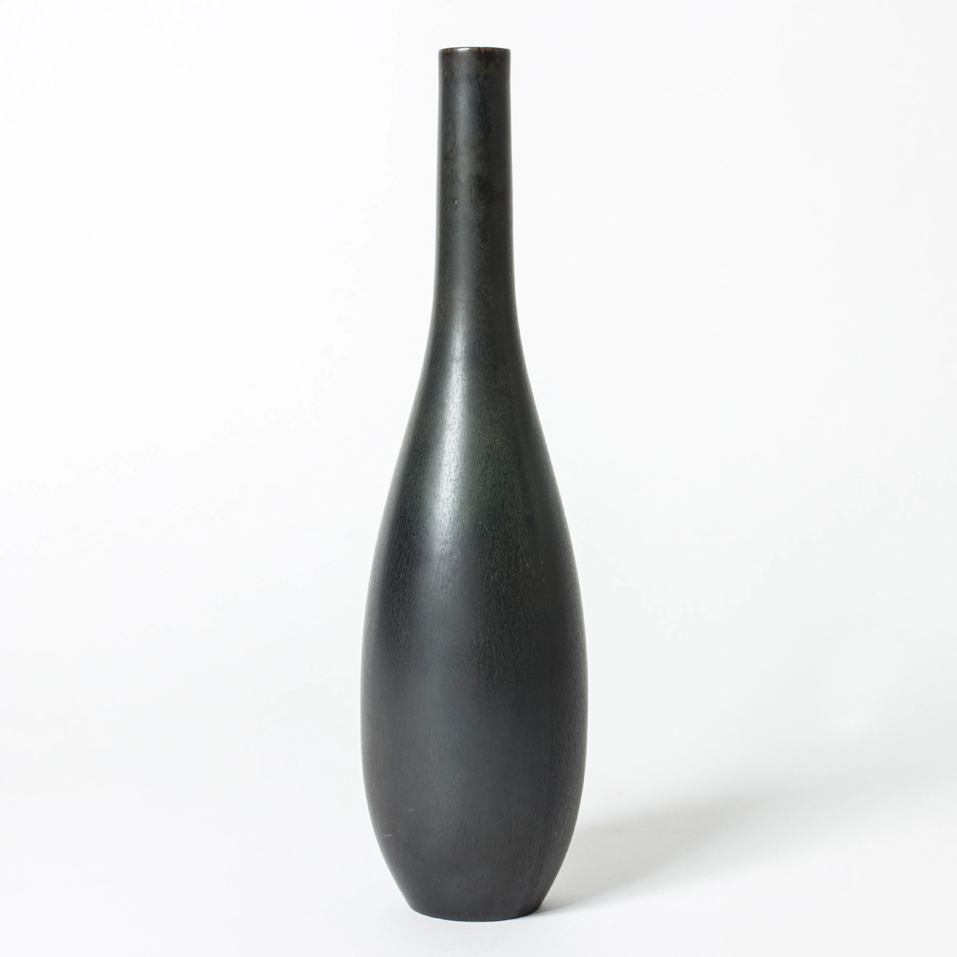 Stoneware vase by Carl-Harry Stålhane