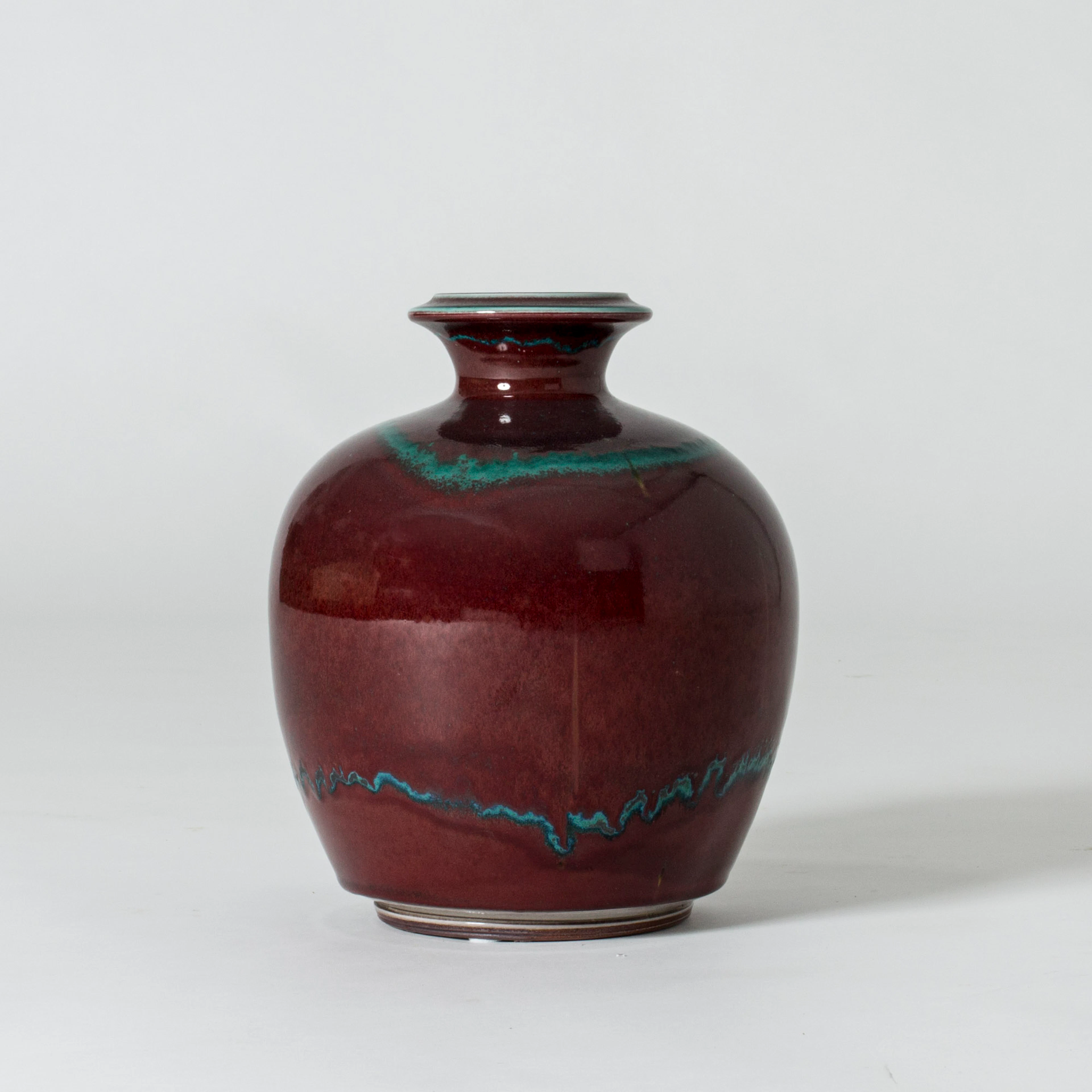 Stoneware vase by Berndt Friberg