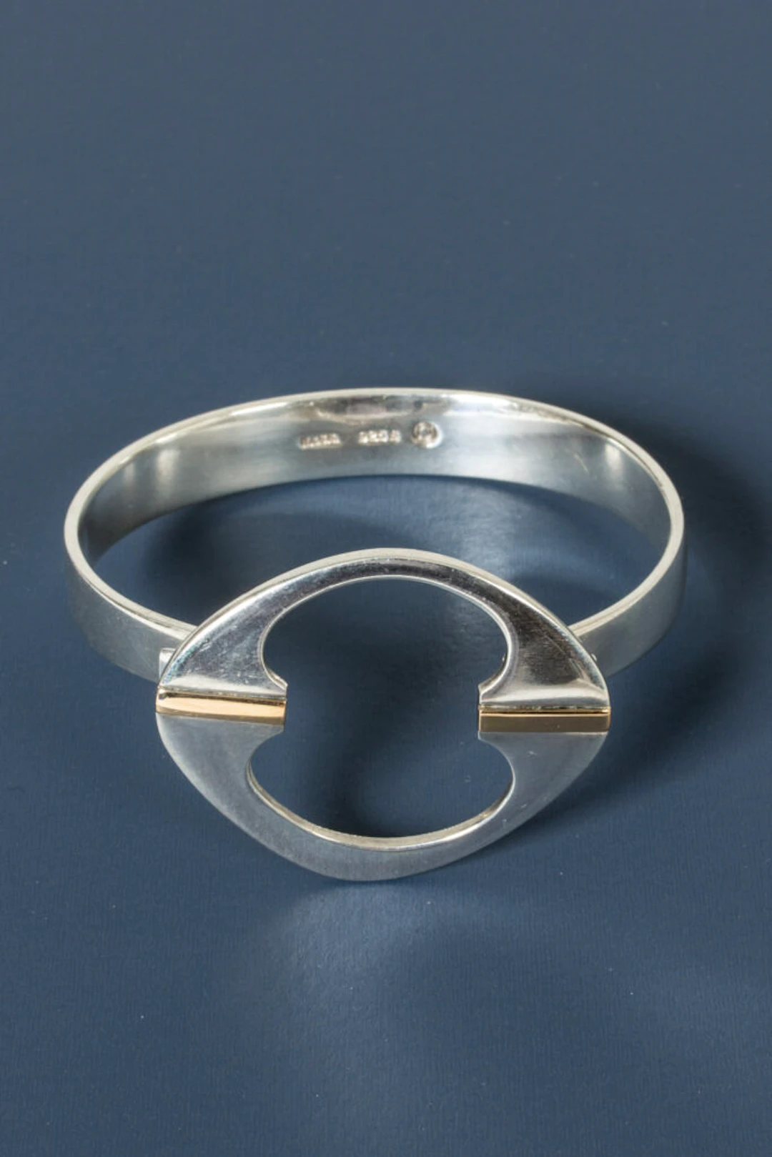 Modernist gilded silver bangle from Horsens Sølvvarefabrik