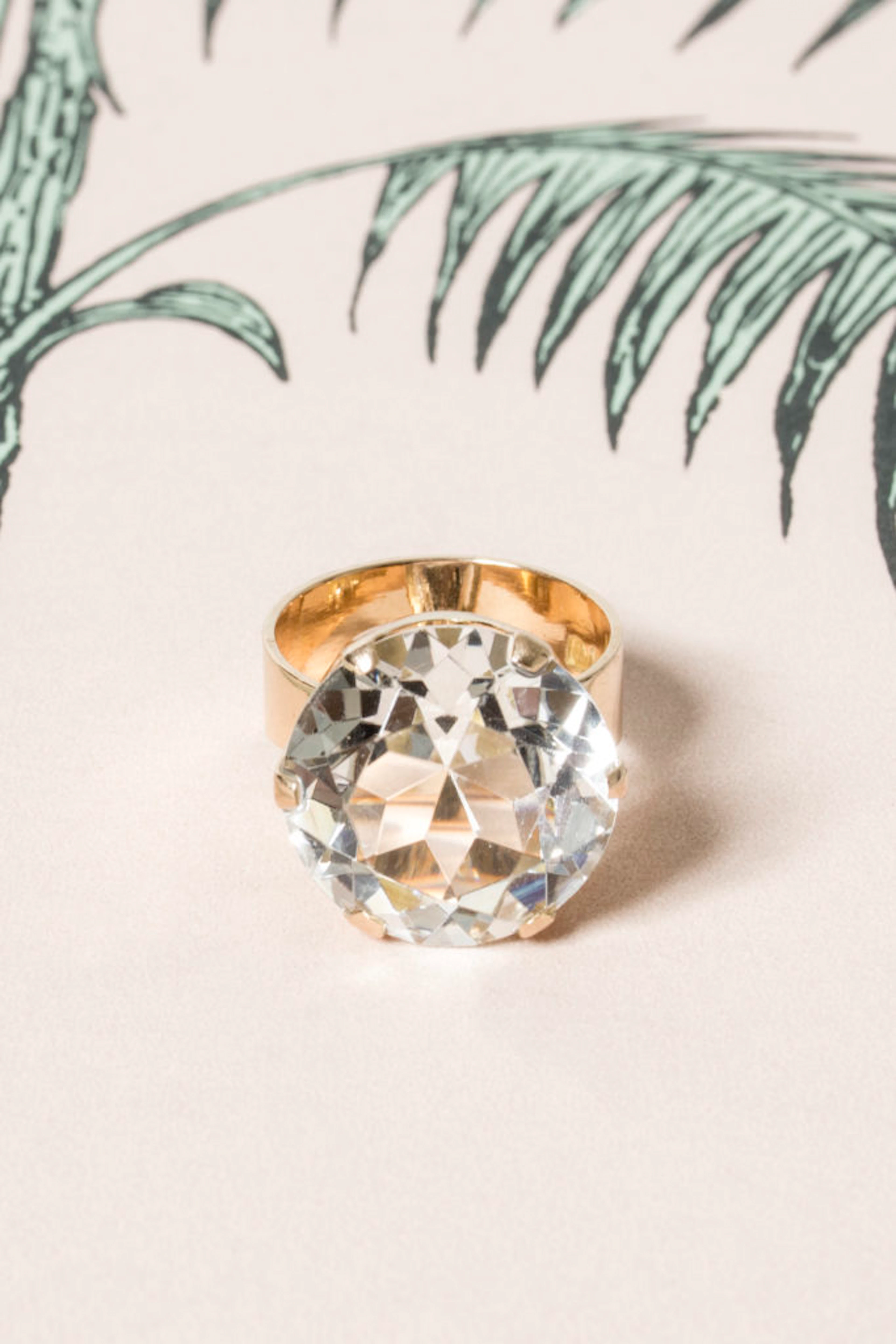 Midcentury gold and rock crystal ring from Turun Hopea