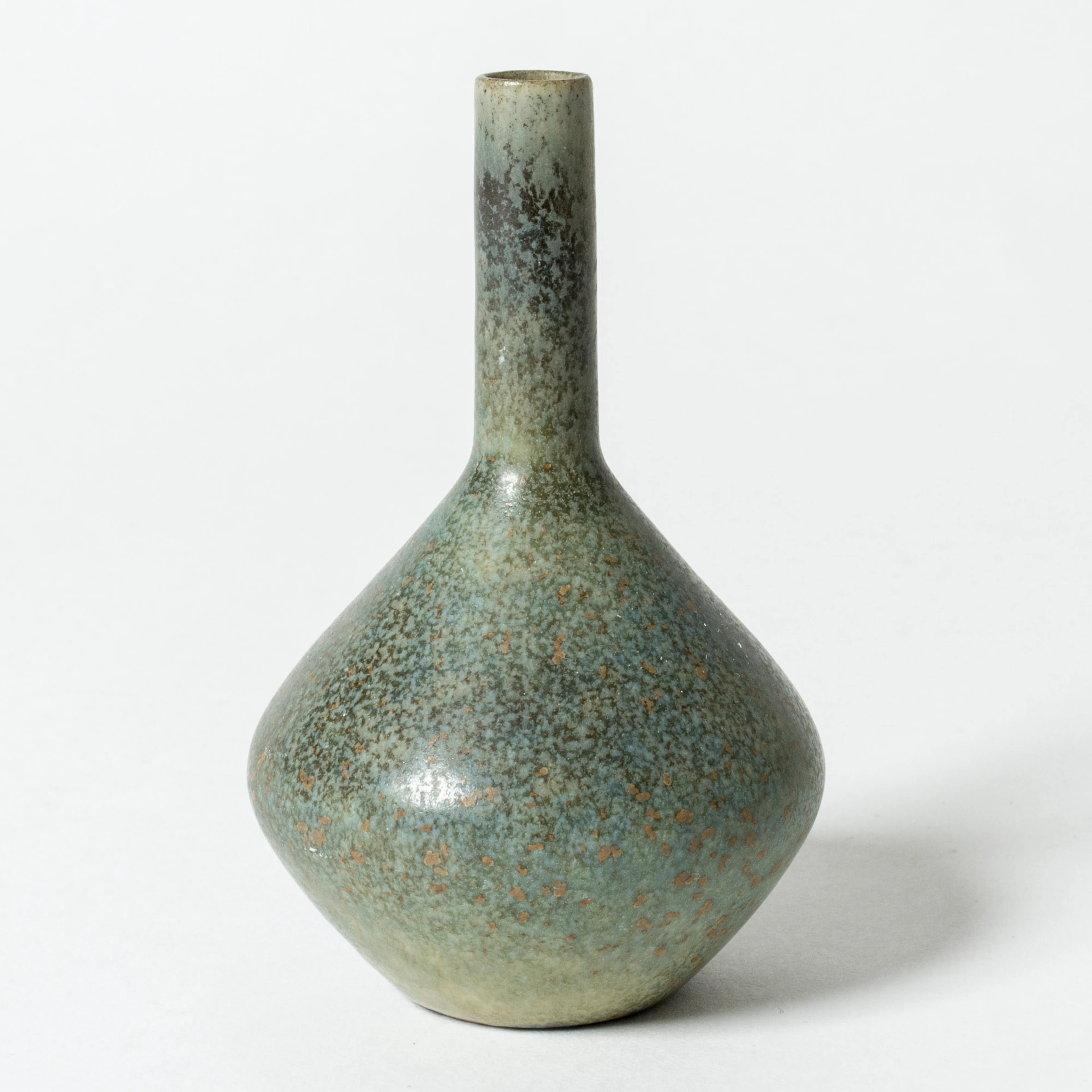 Stoneware vase by Carl-Harry Stålhane