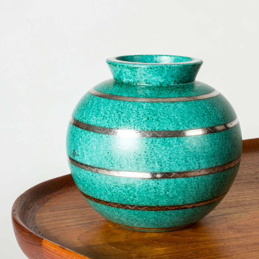 Stoneware “Argenta” vase by Wilhelm Kåge