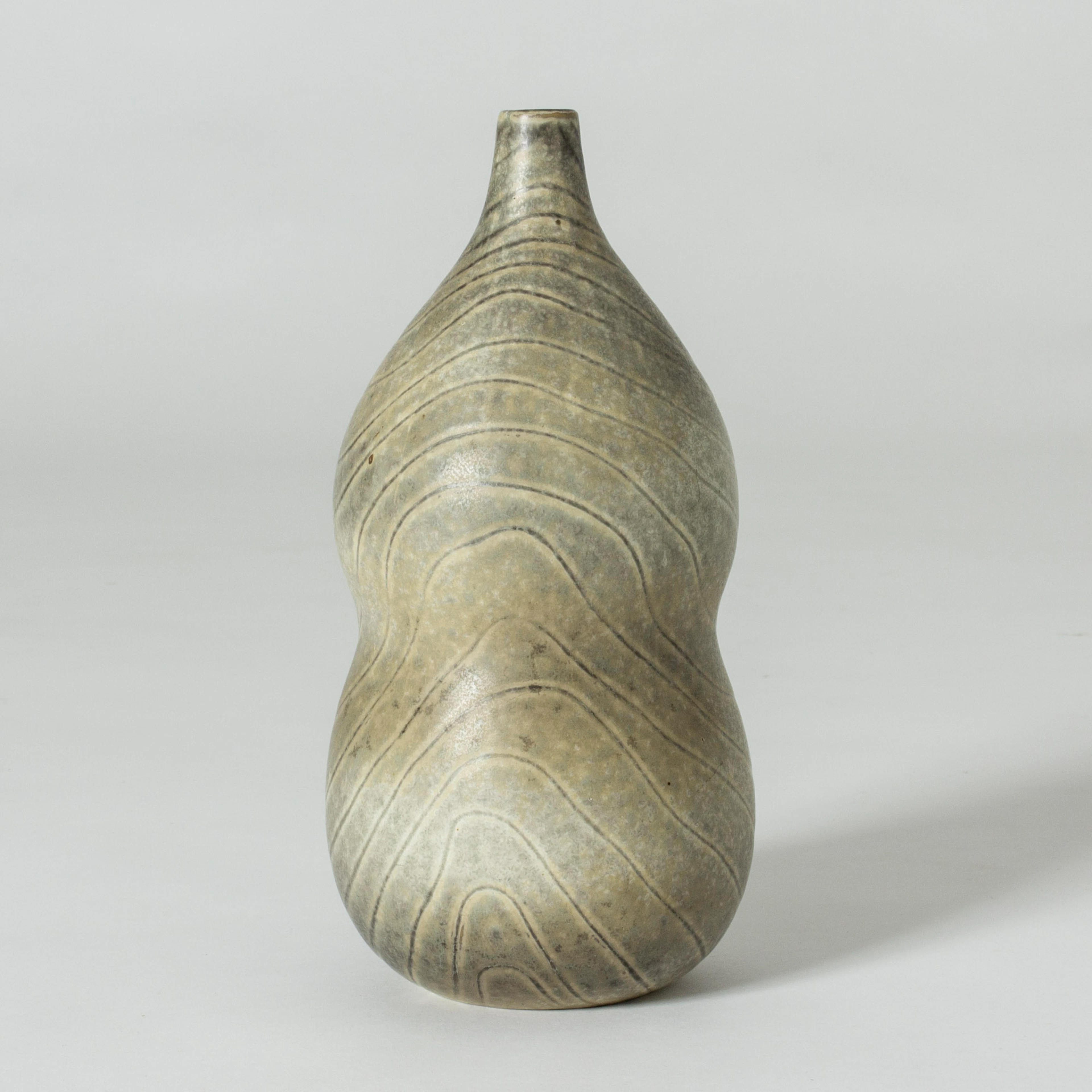 Unique stoneware vase by Carl-Harry Stålhane