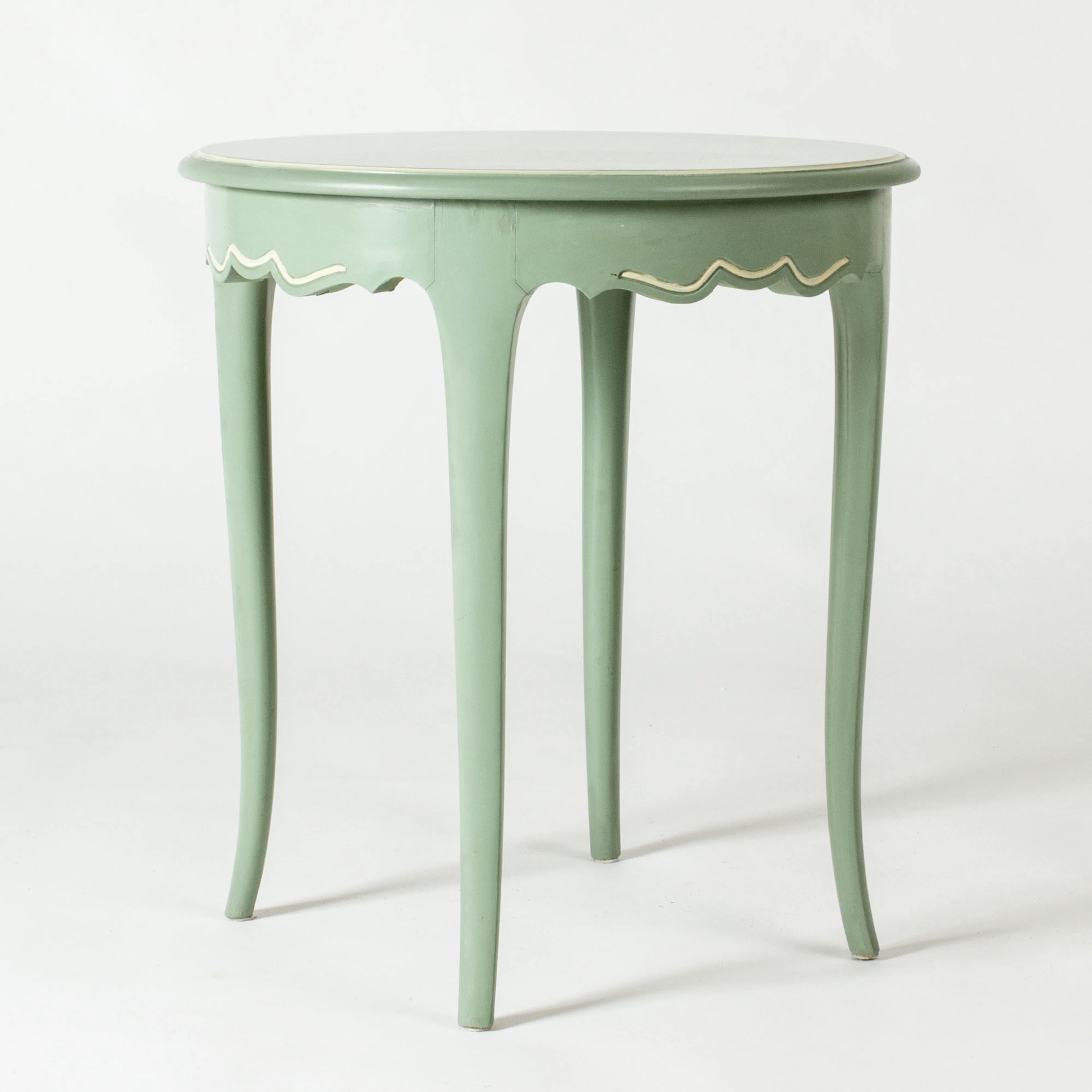 “Traddis” console table by Axel Einar Hjorth