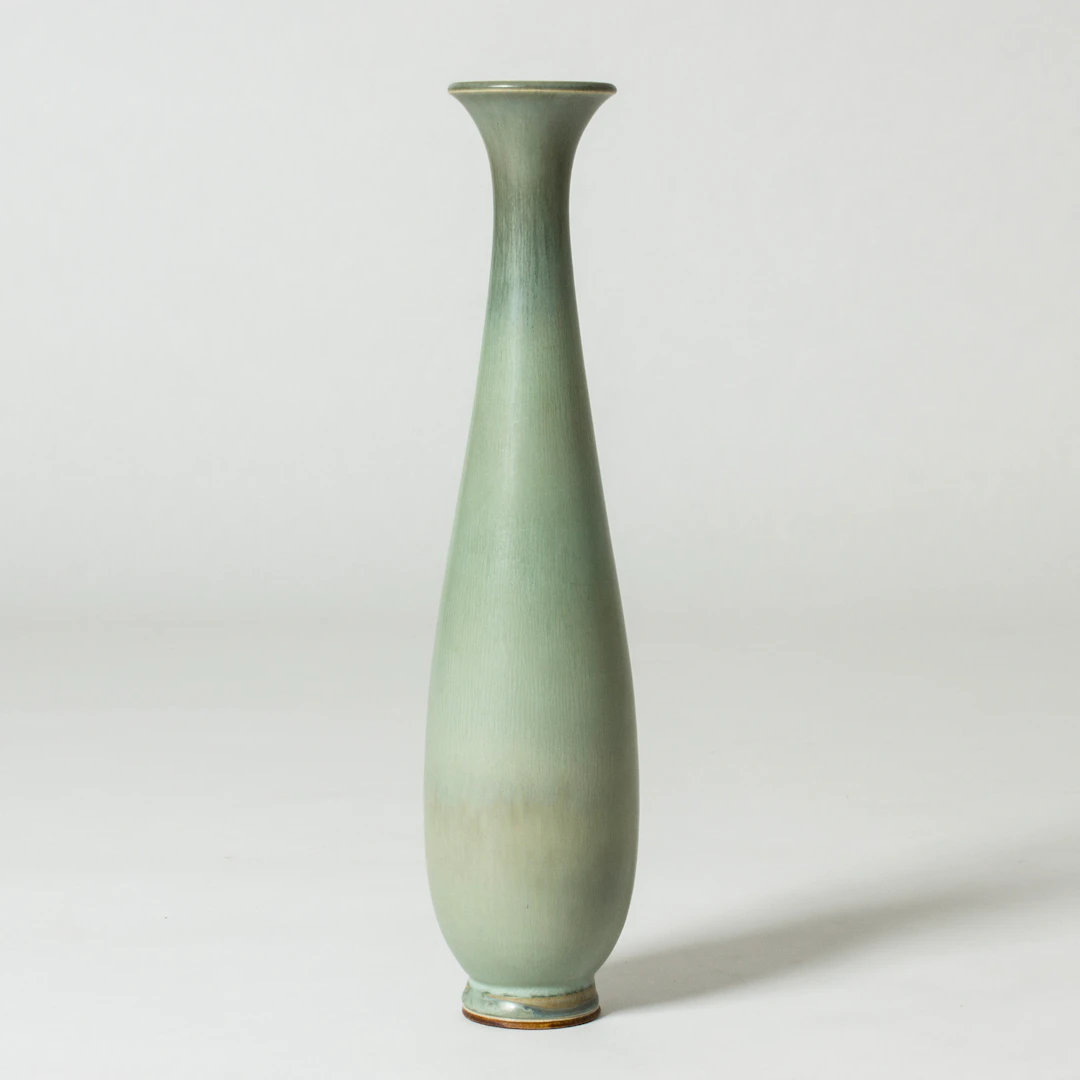 Stoneware vase by Berndt Friberg
