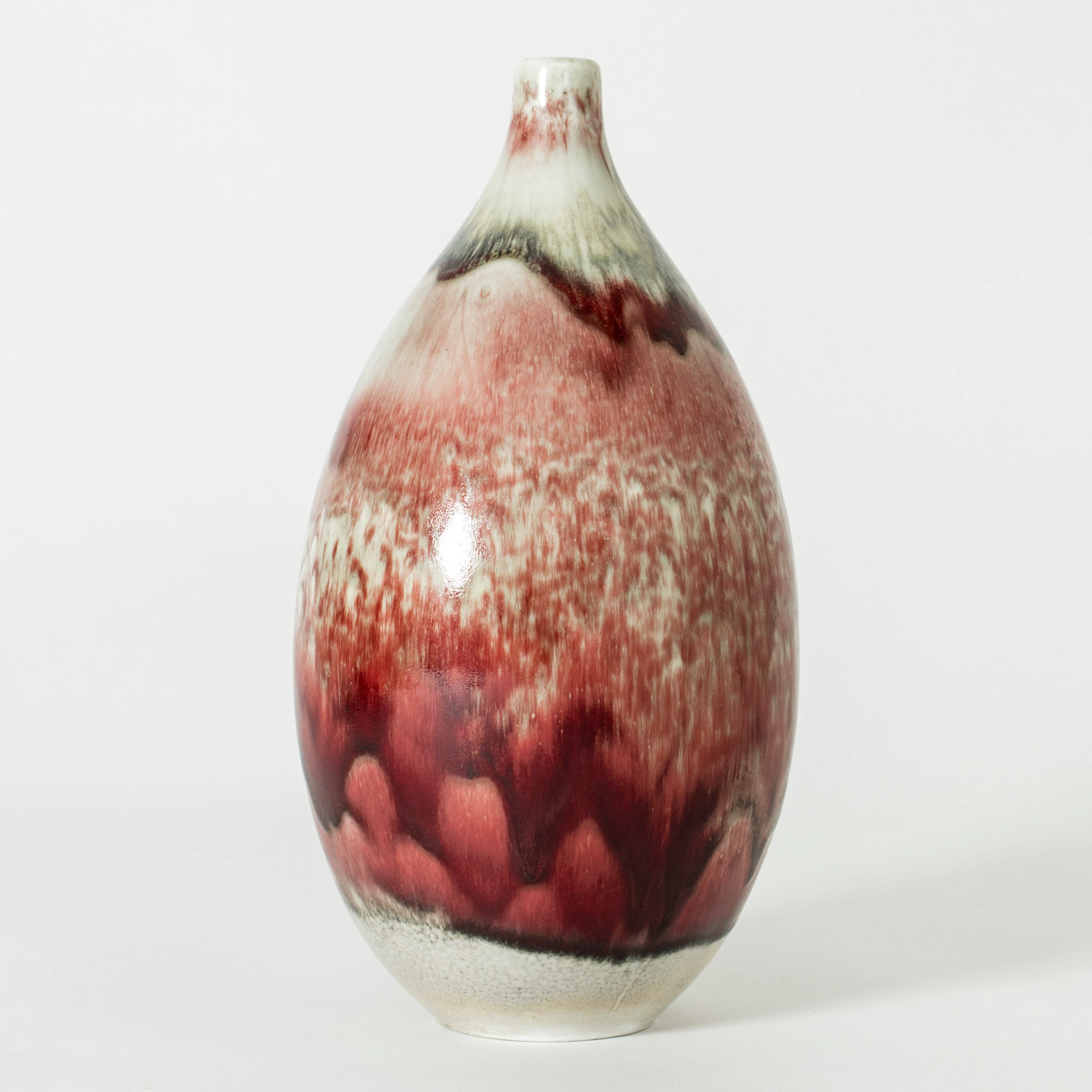 Stoneware vase by Friedl Holzer-Kjellberg