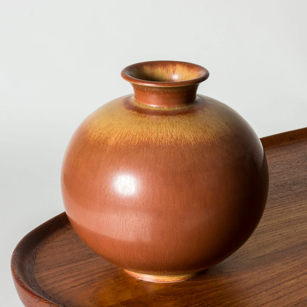 Scandinavian Modern vase by Gunnar Nylund