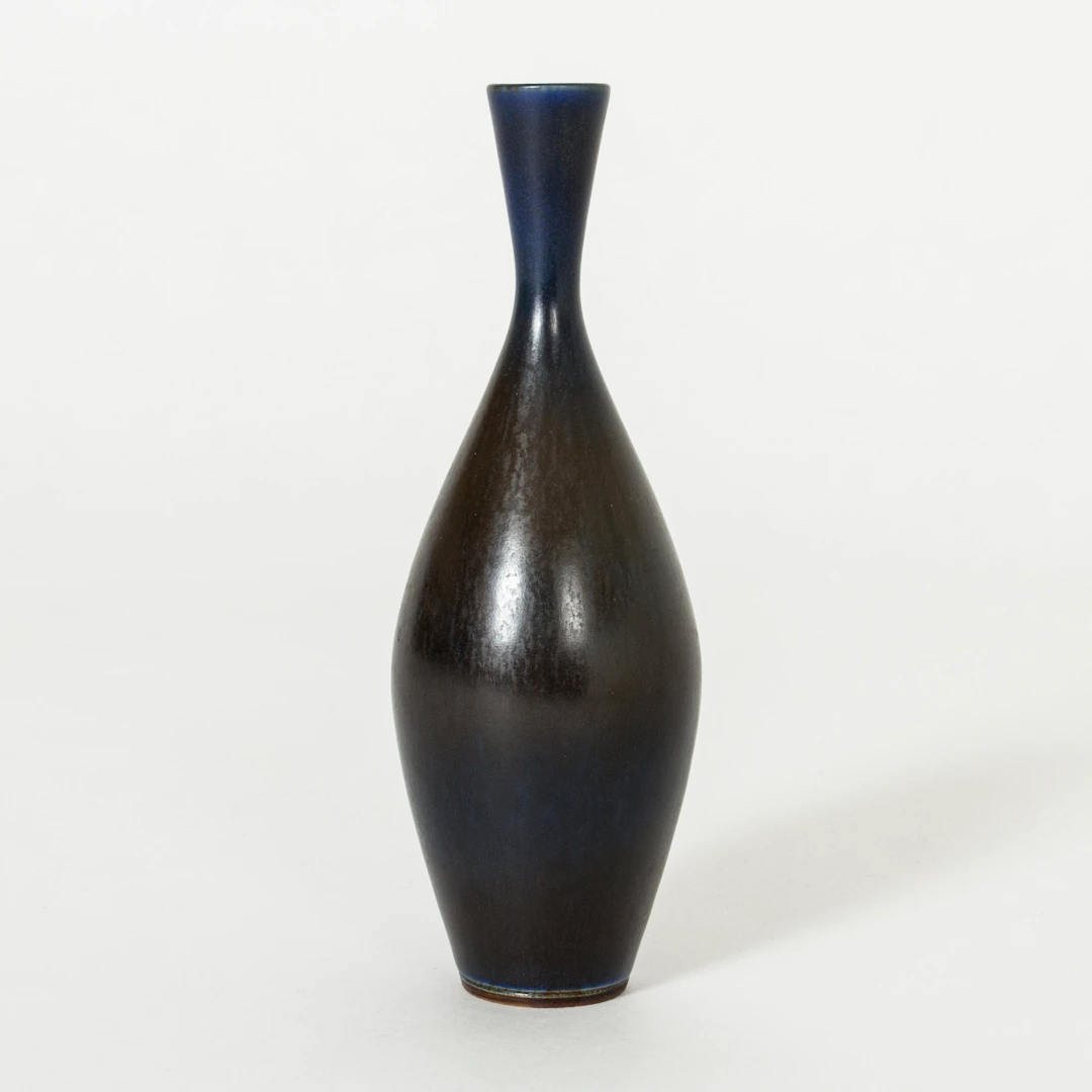 Stoneware vase by Berndt Friberg