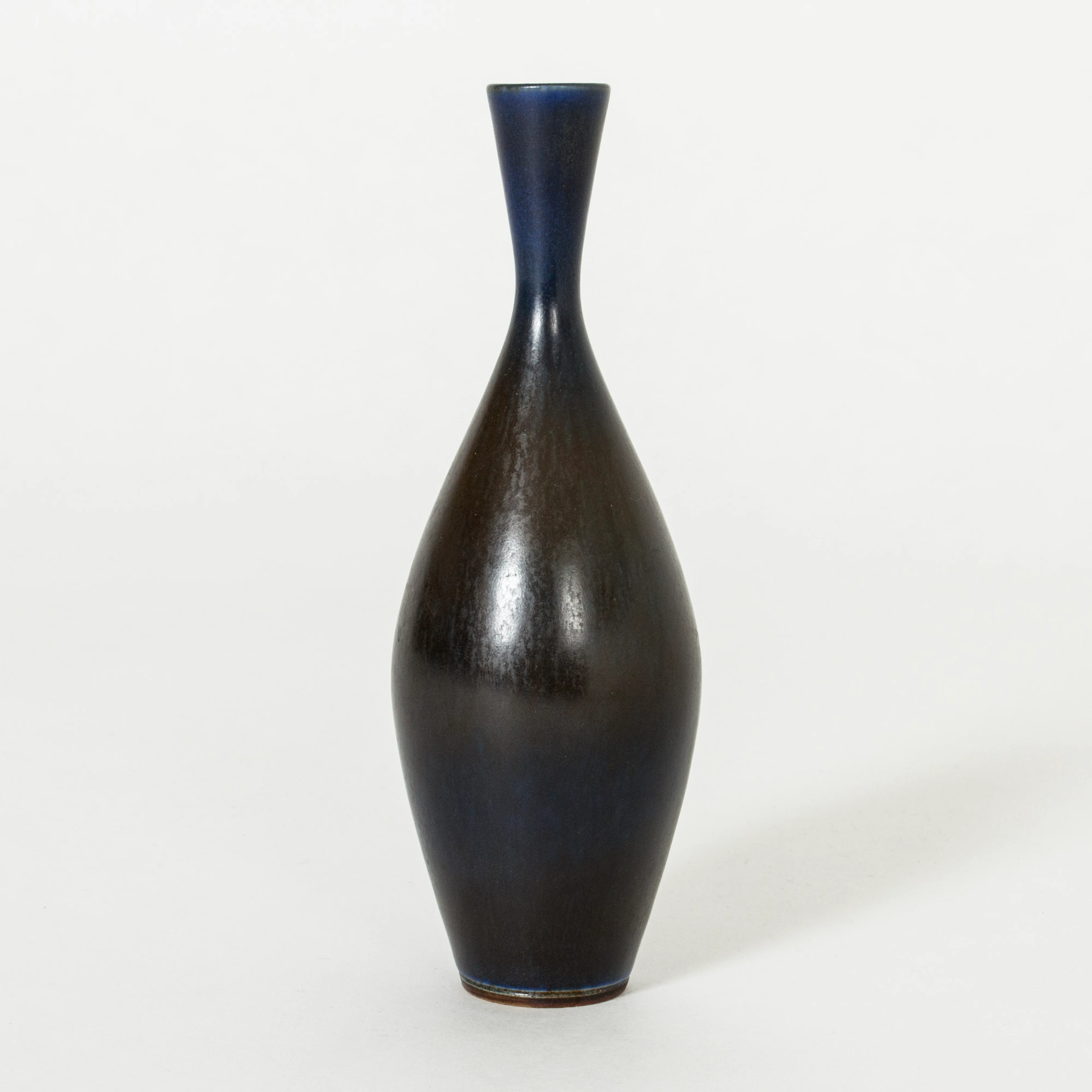 Stoneware vase by Berndt Friberg