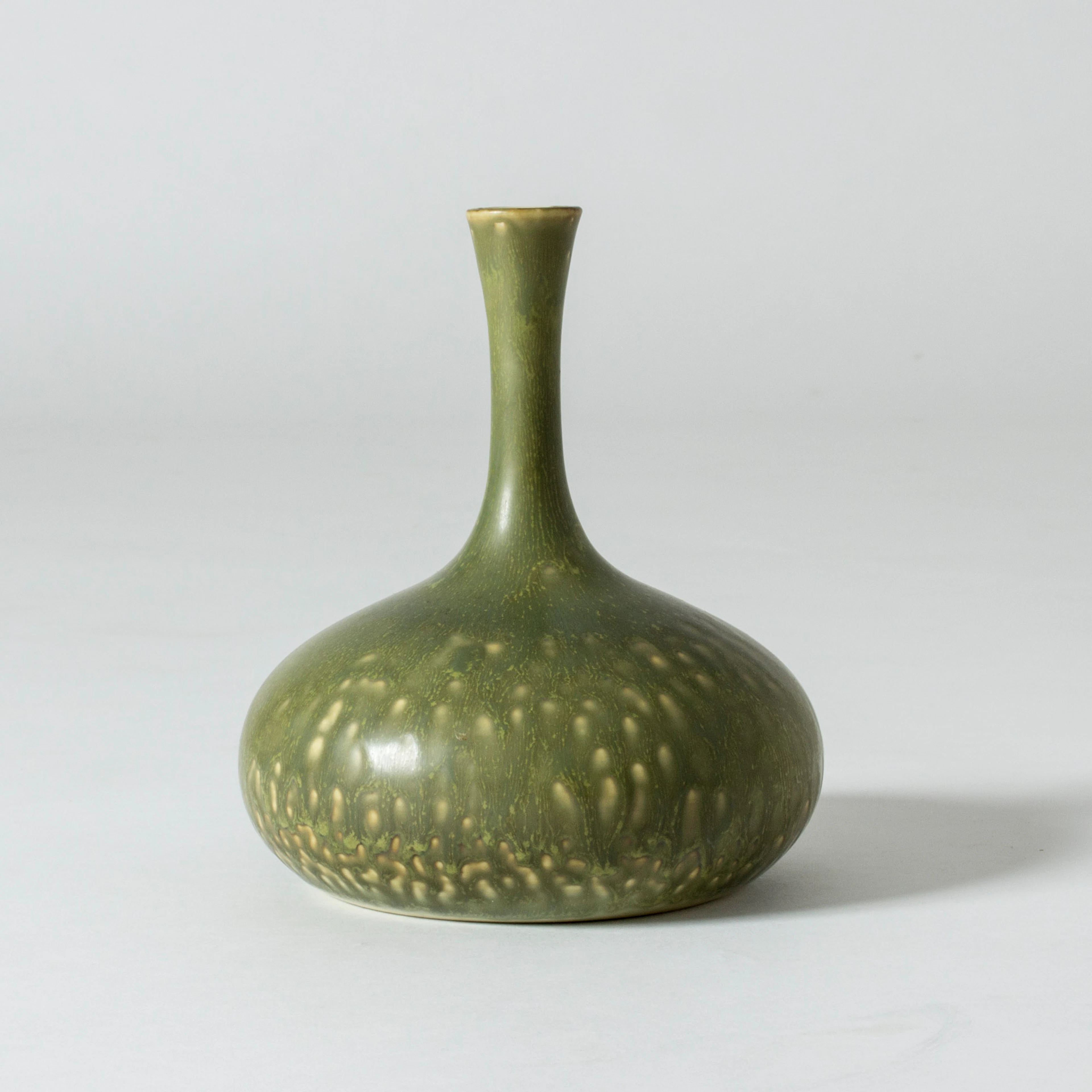 Stoneware vase by Carl-Harry Stålhane