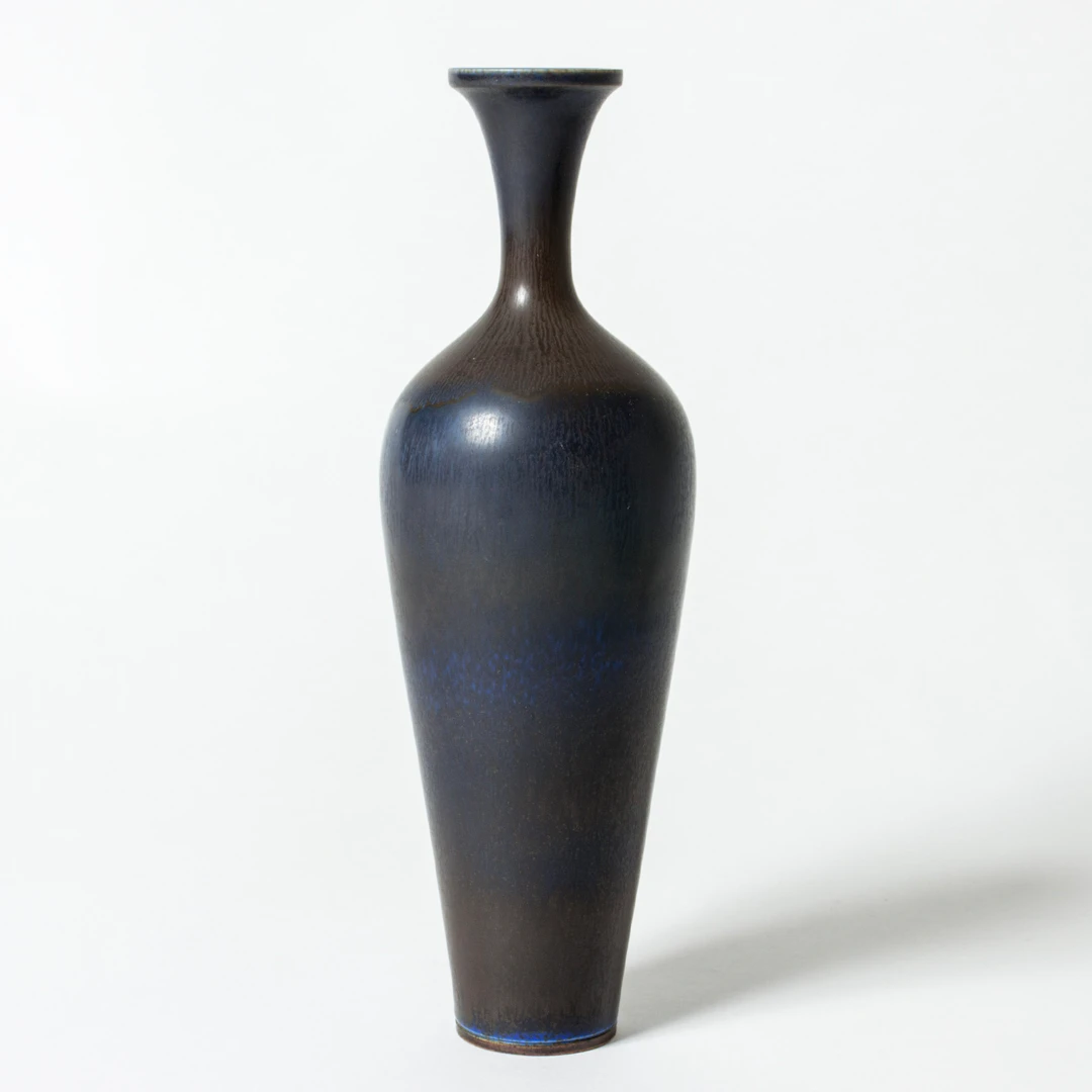Stoneware vase by Berndt Friberg
