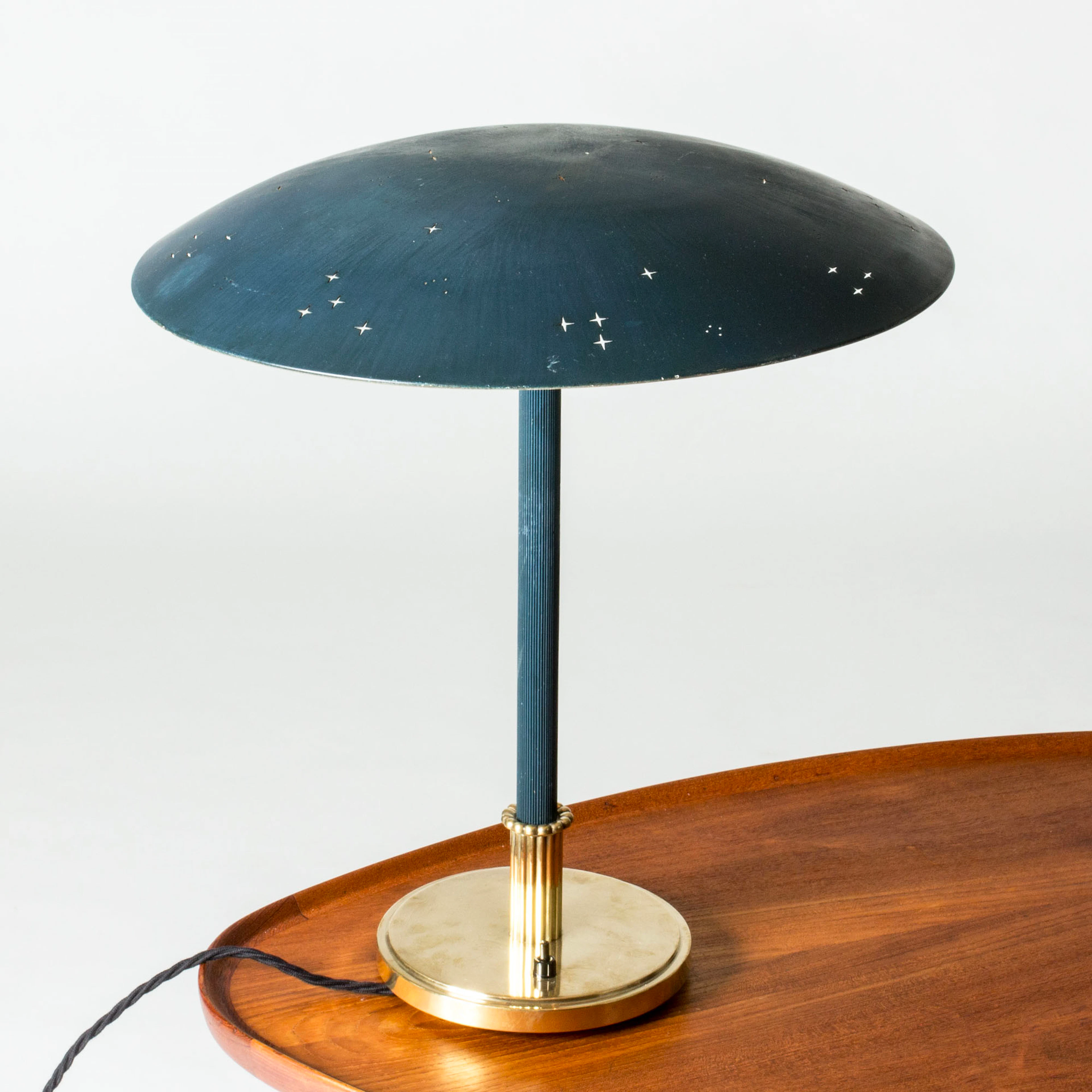 Swedish Modern table lamp by Harald Notini