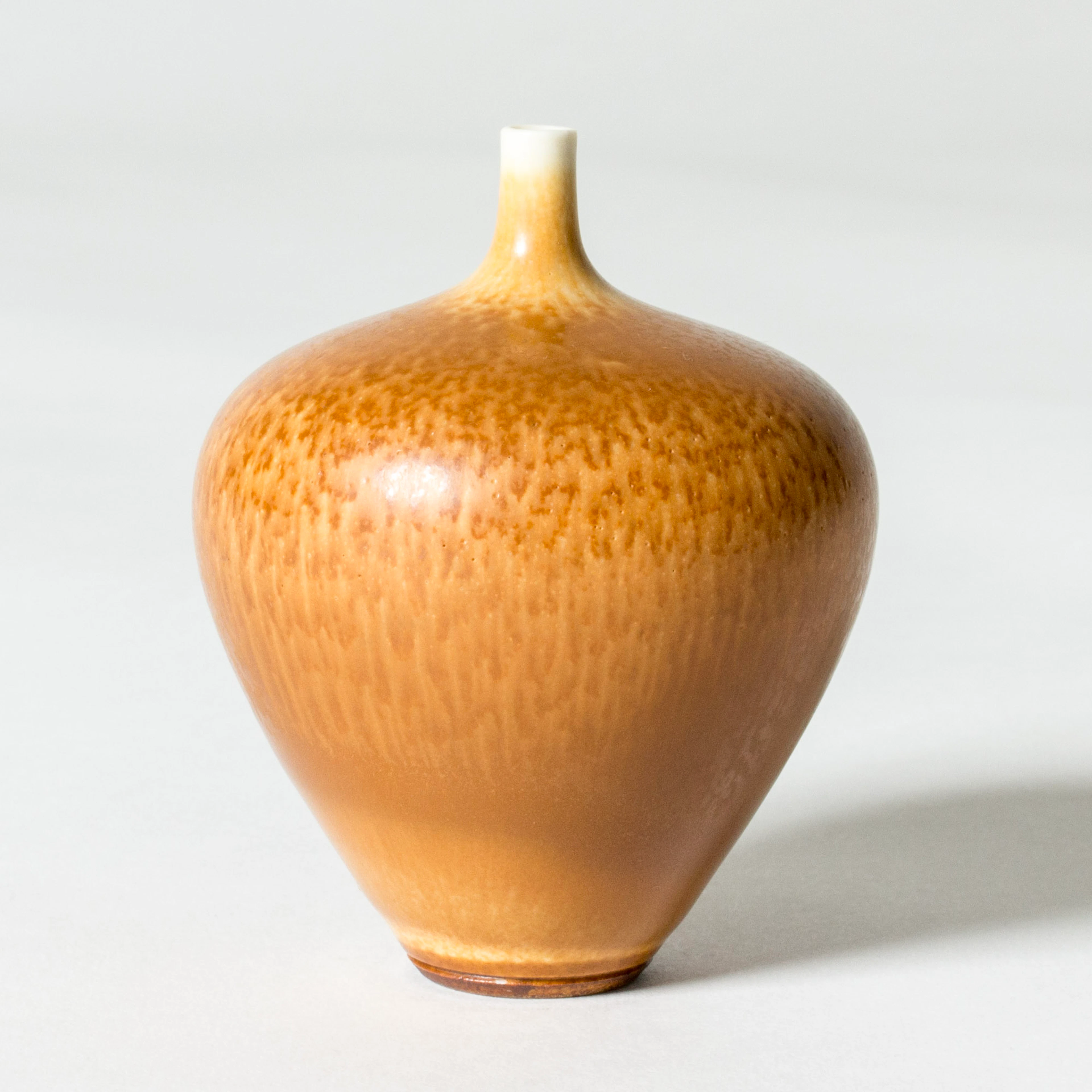 Stoneware vase by Berndt Friberg