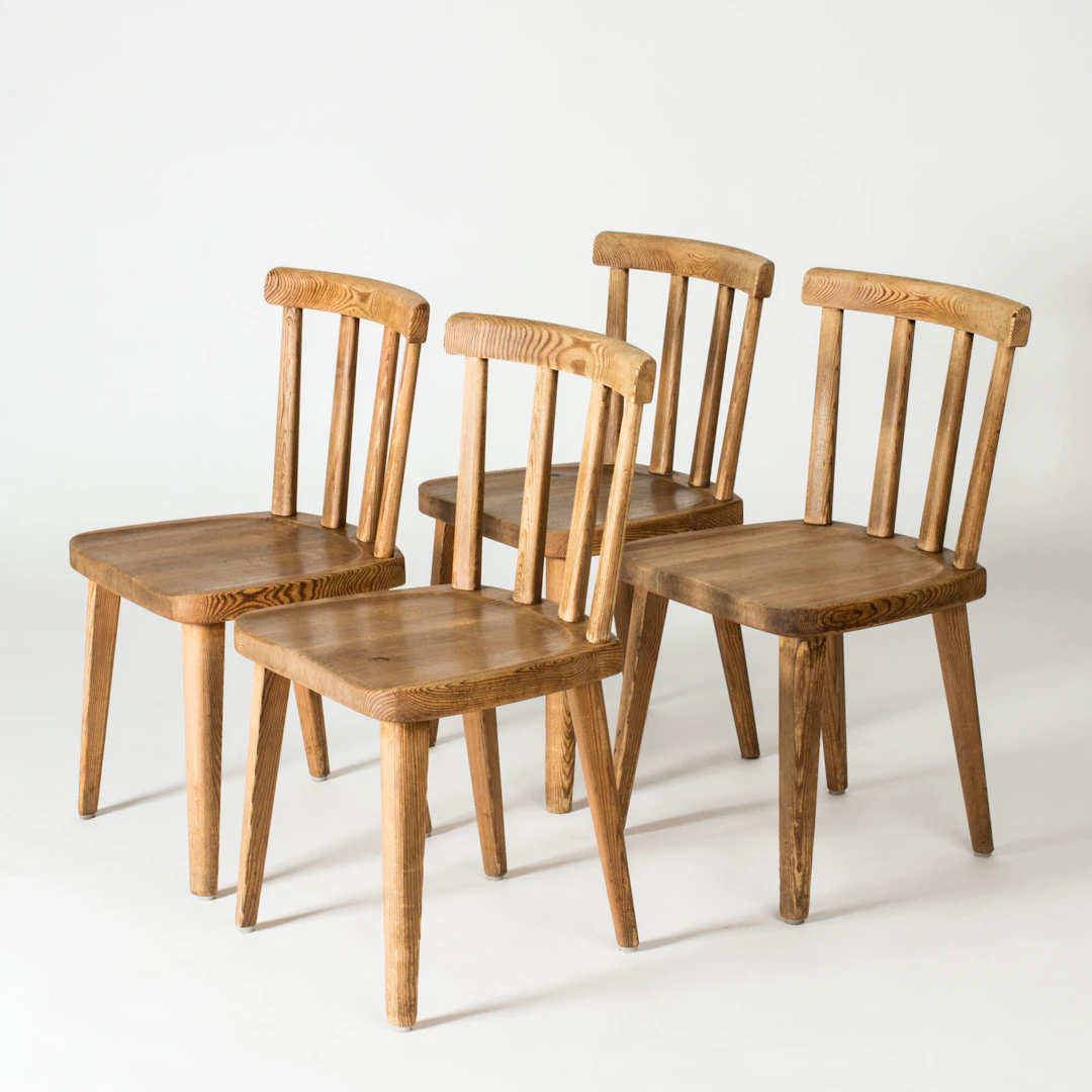 “Utö” Pine chair by Axel Einar Hjorth
