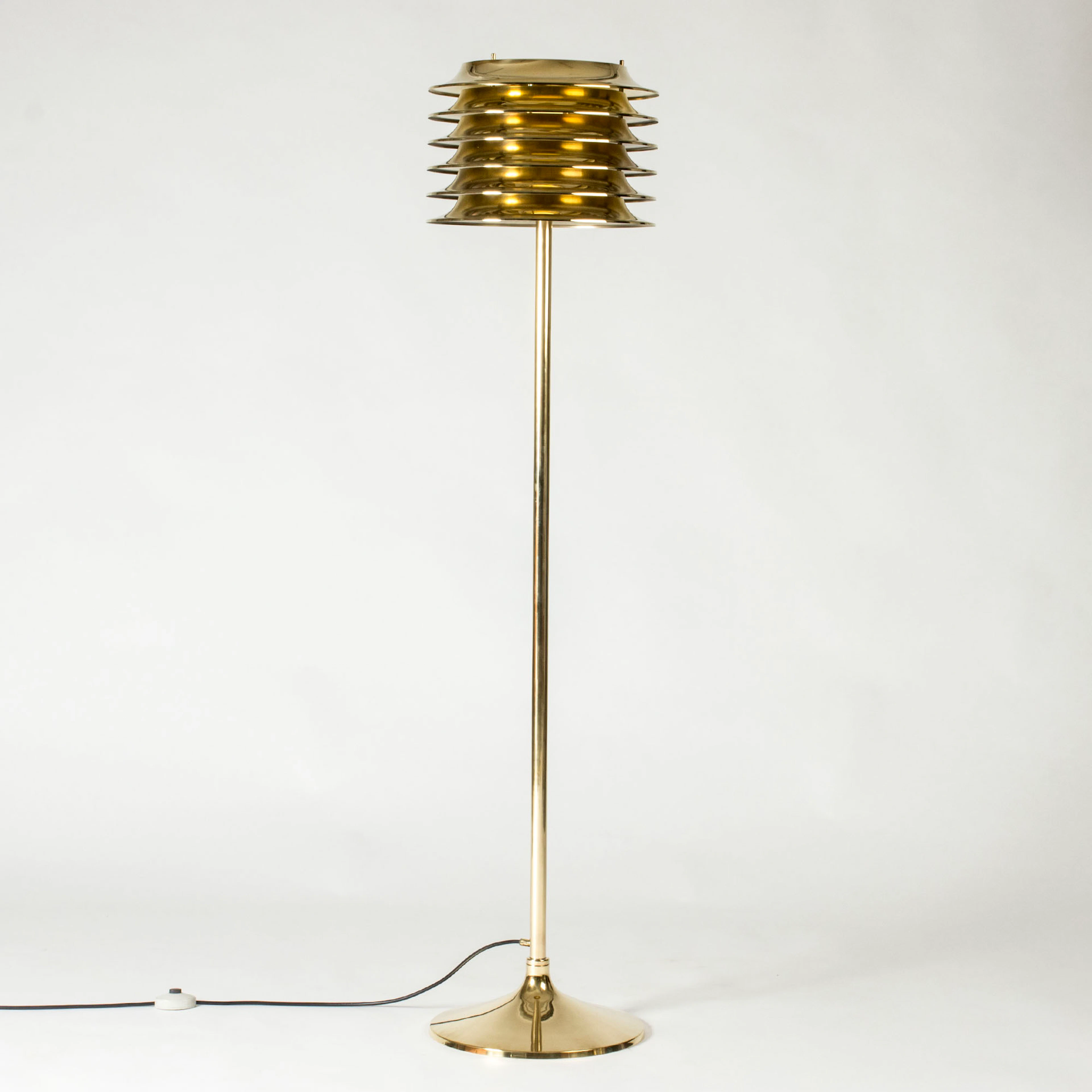 Midcentury brass floor lamp by Kai Ruokonen