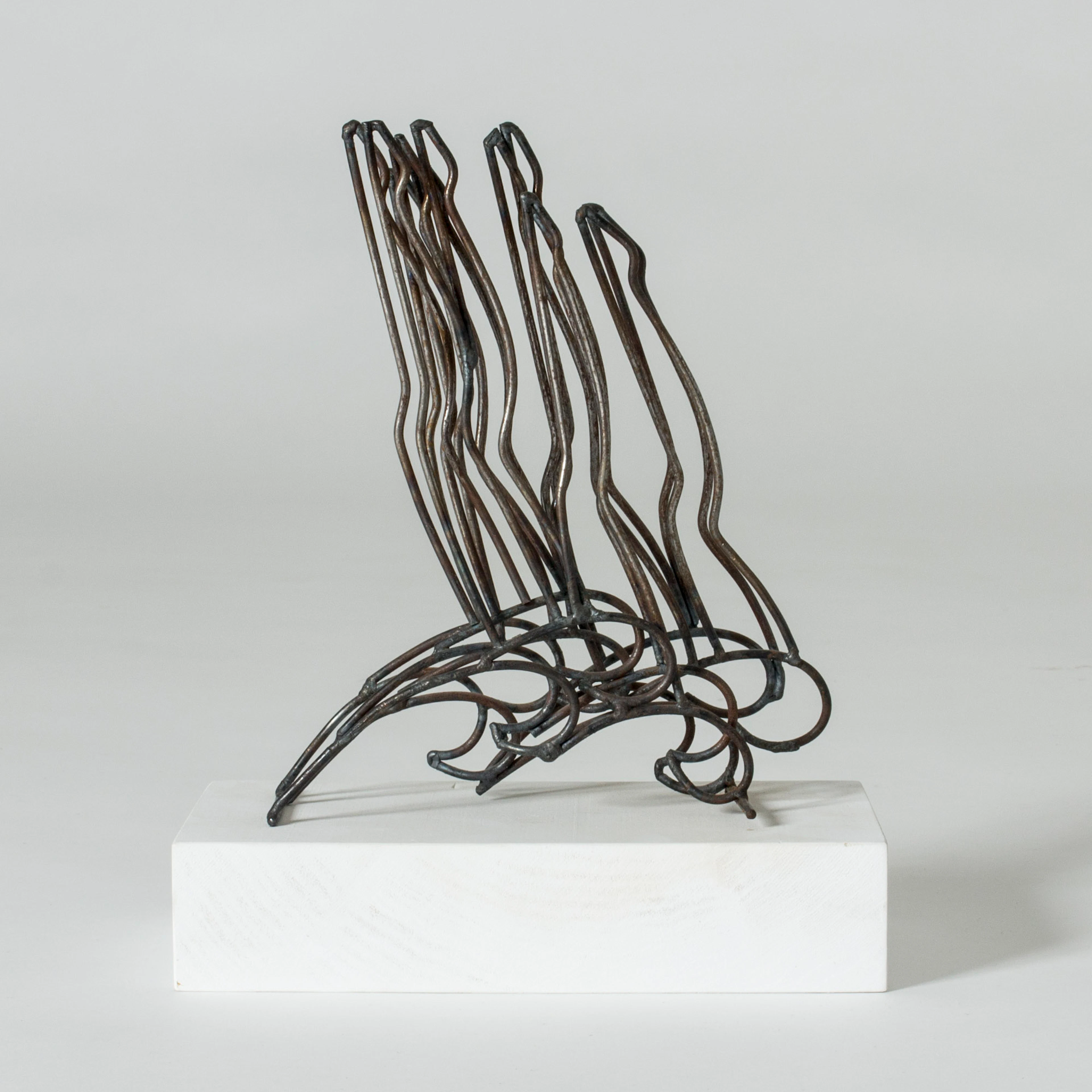 “Bathers” sculpture by Fred Leyman
