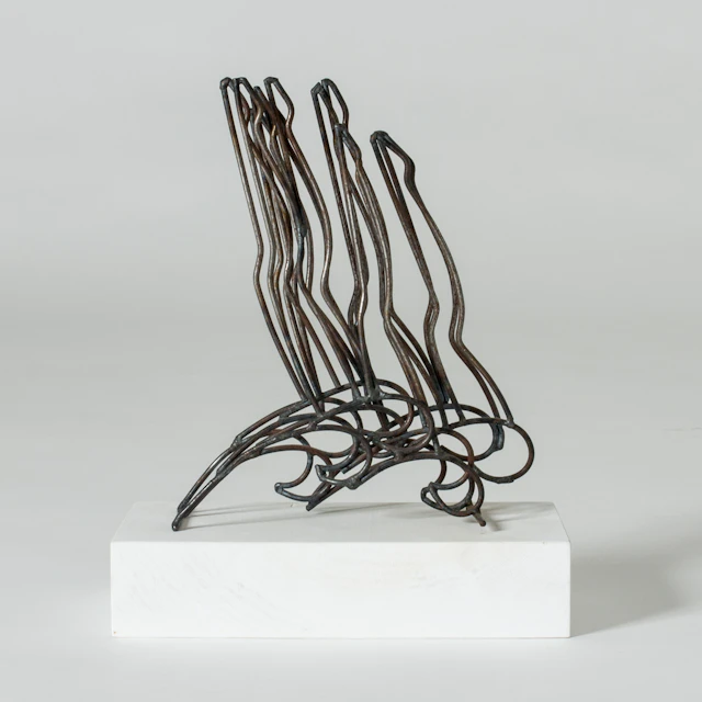 “Bathers” sculpture by Fred Leyman