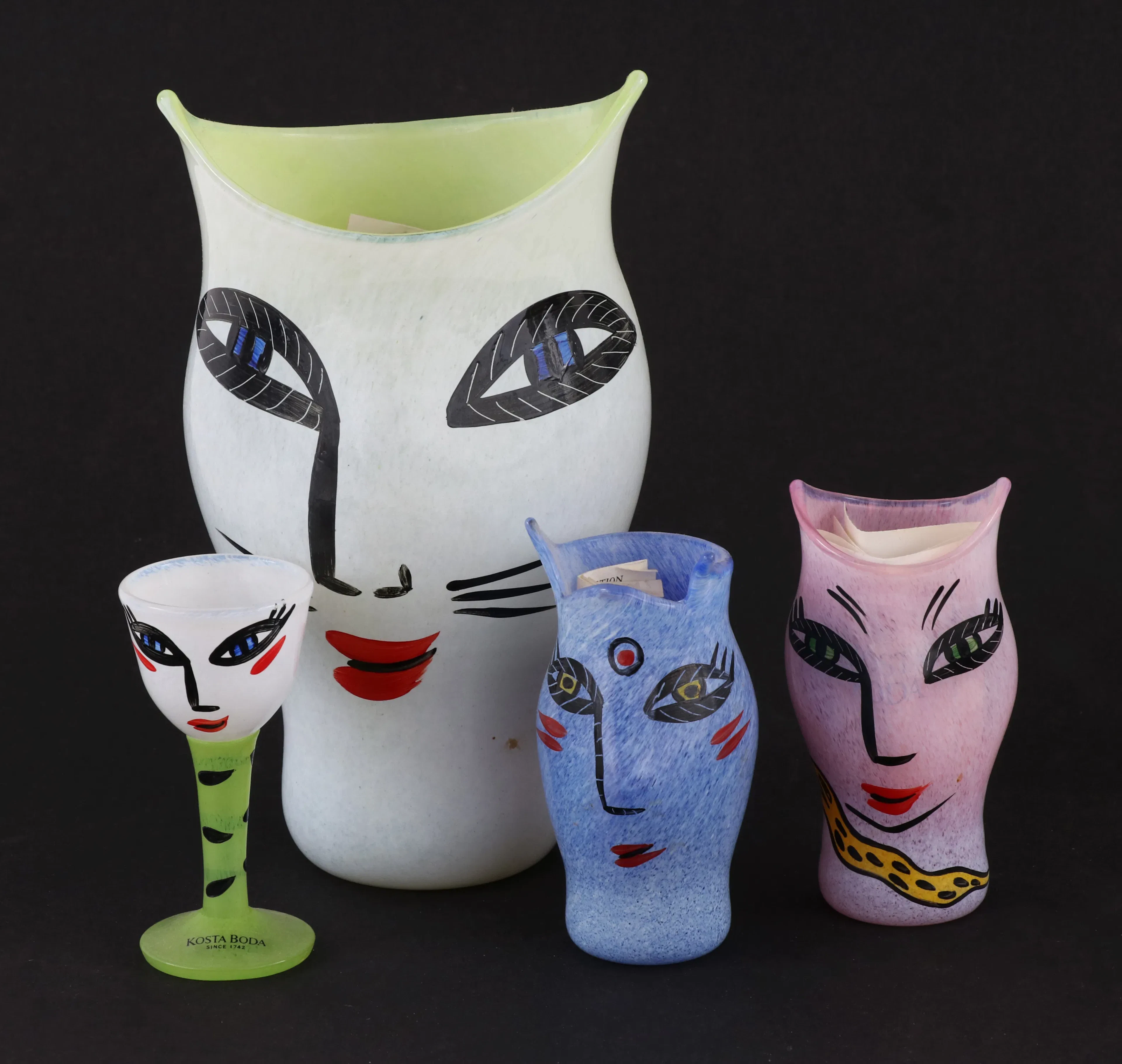 Konstglas 4 delar, Ulrica Hydman Vallien