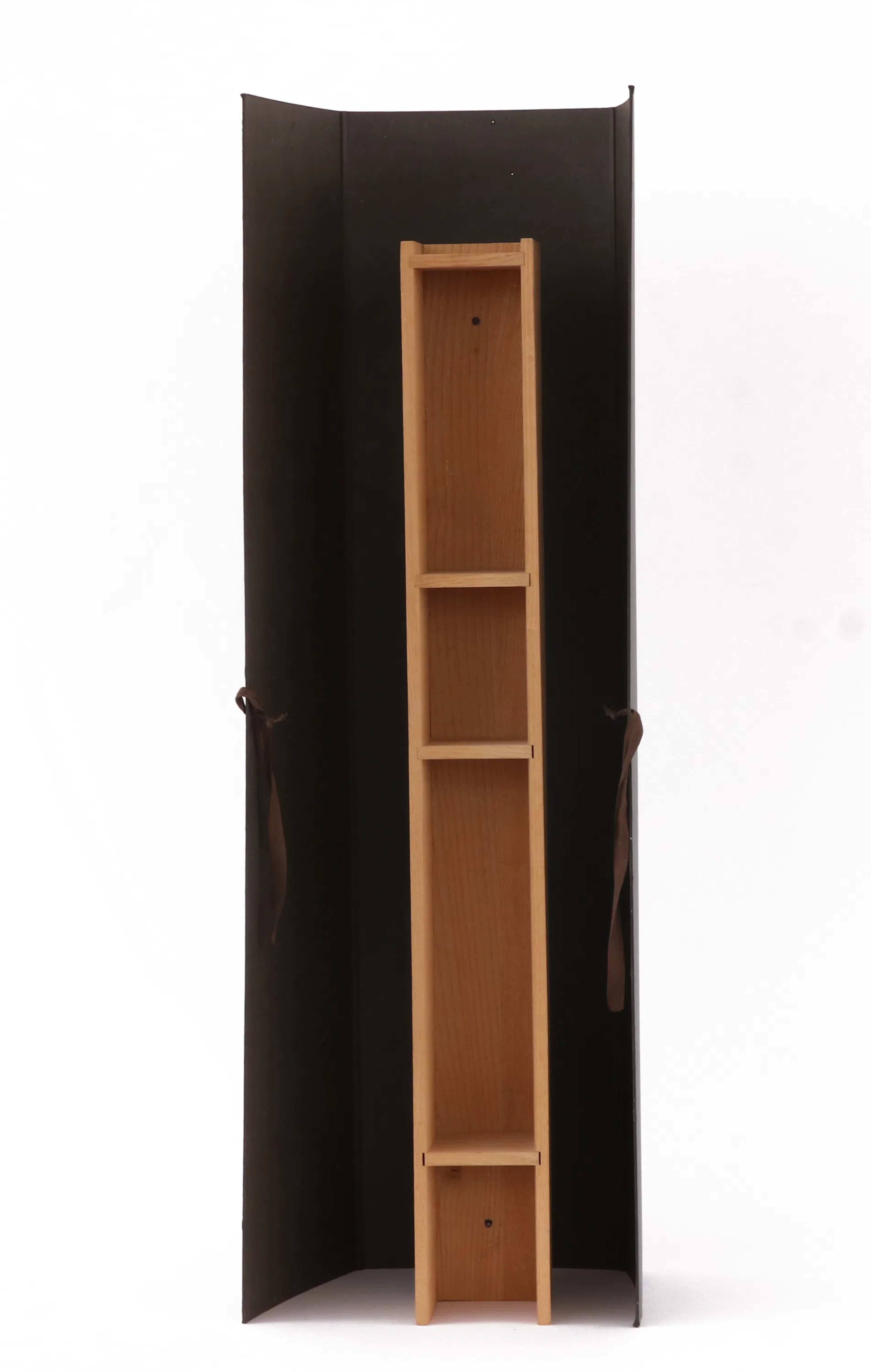 Vägghylla, "Kabin", Jonas Bohlin