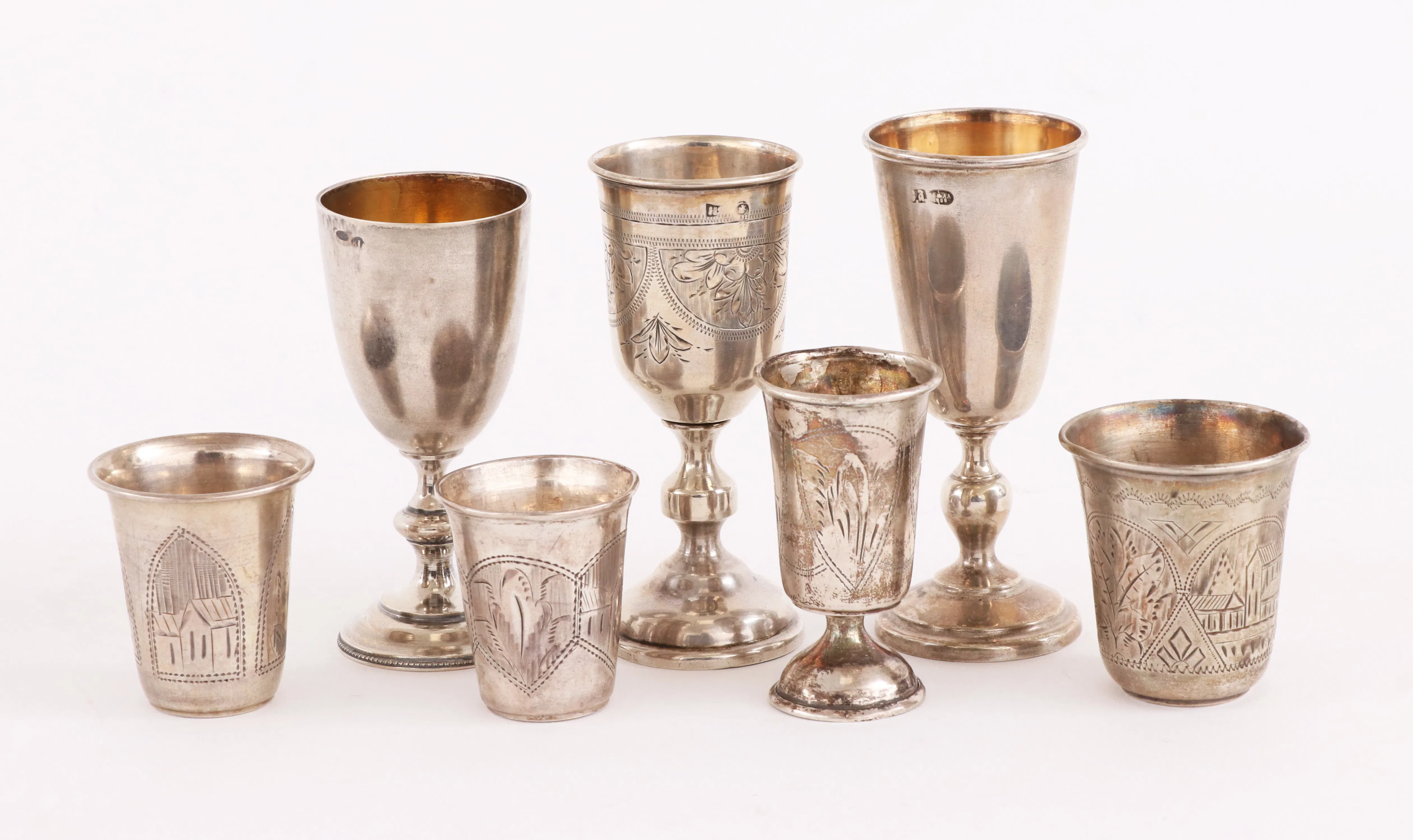Bägare och kalkar 7 delar, silver, Ryssland, flertalet 1800-tal