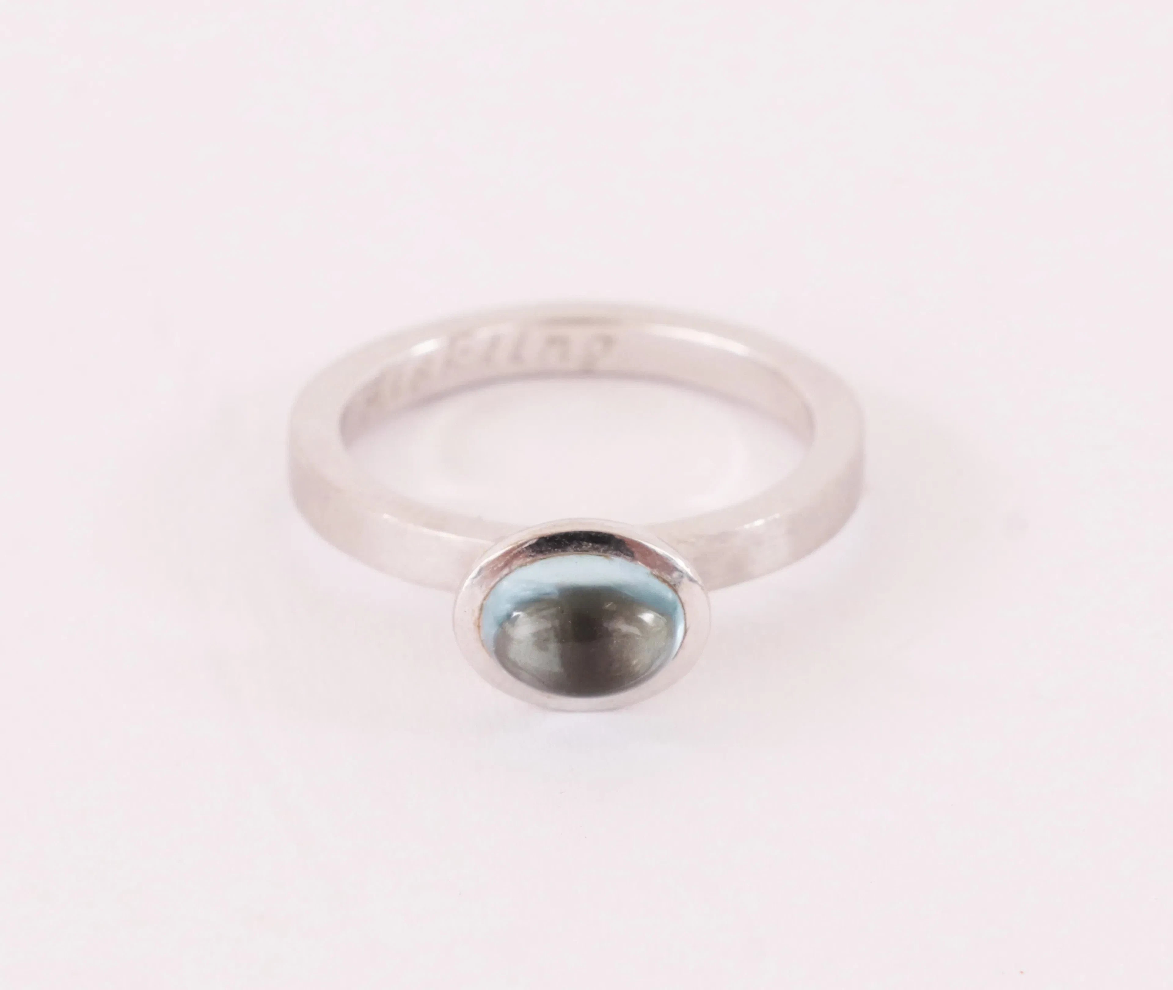 Ring i 18k vitguld, Rolf Guldsmed, Uppsala