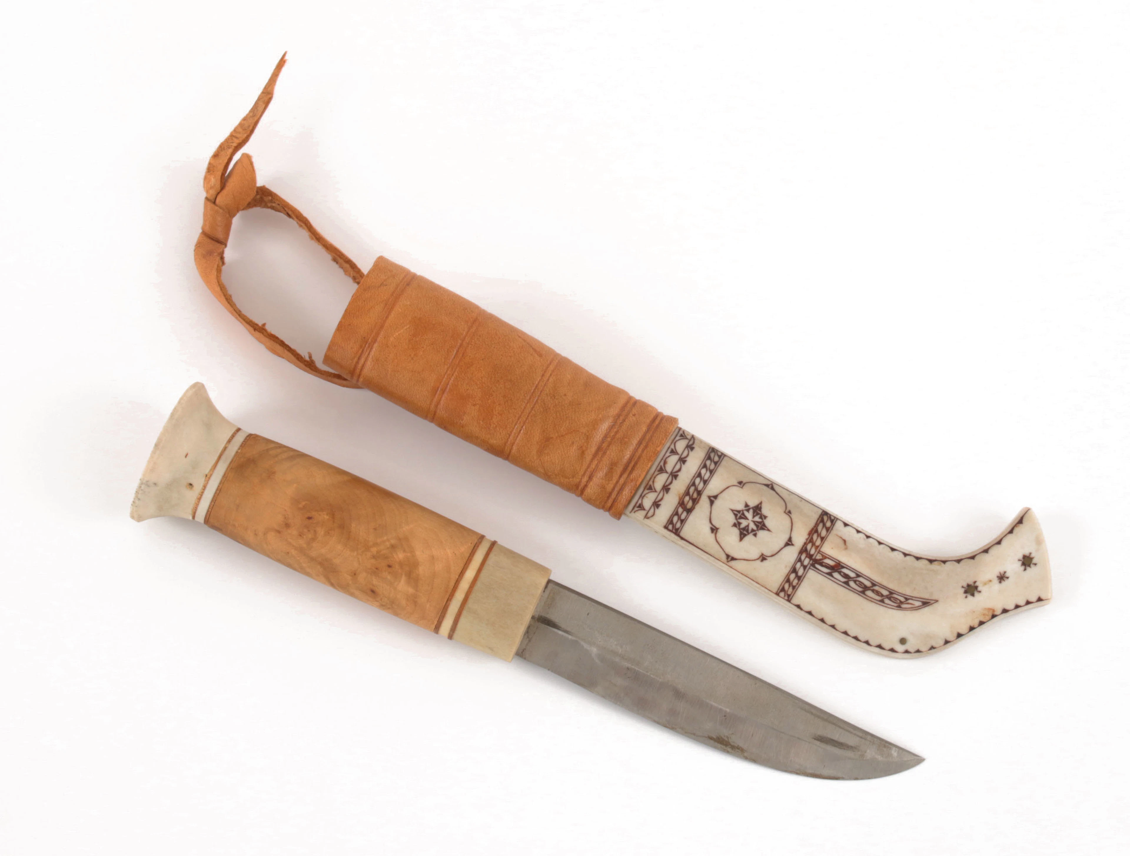 Kniv med slida, Esse Poggats
