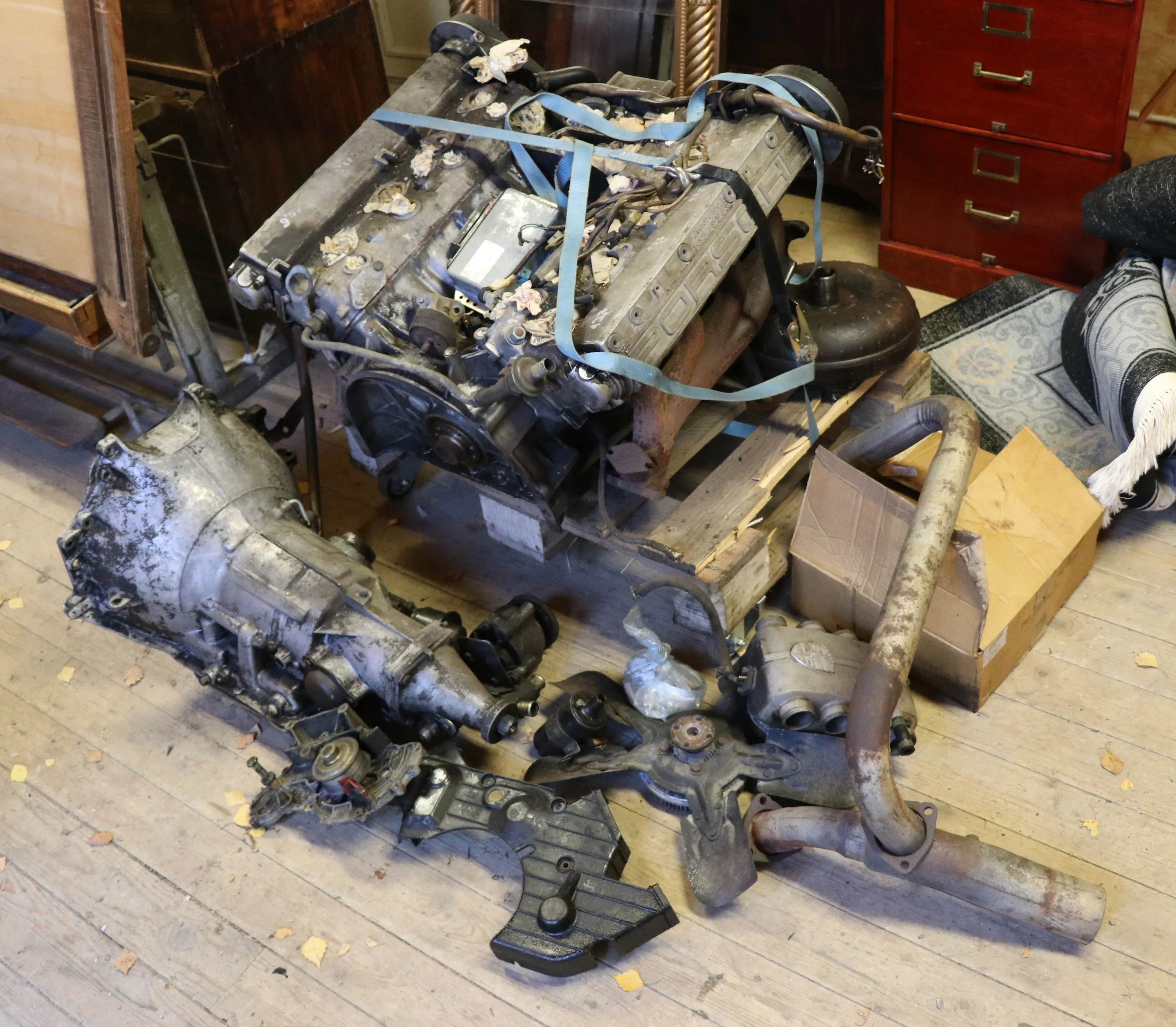 Motor med växellåda till Porsche 928, 1980-tal
