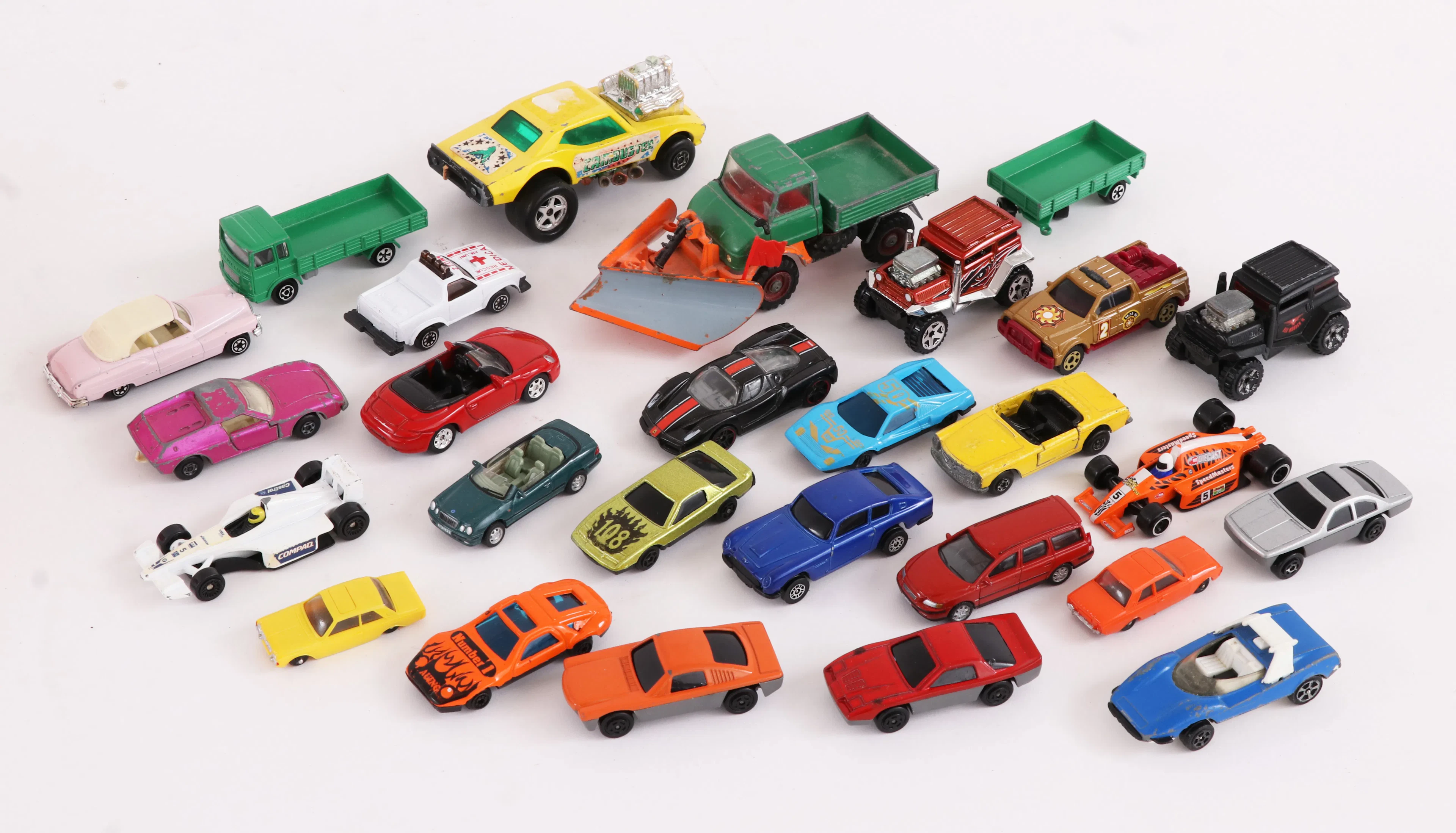 Parti leksaksbilar, bl.a. Corgi, Dinky Toys