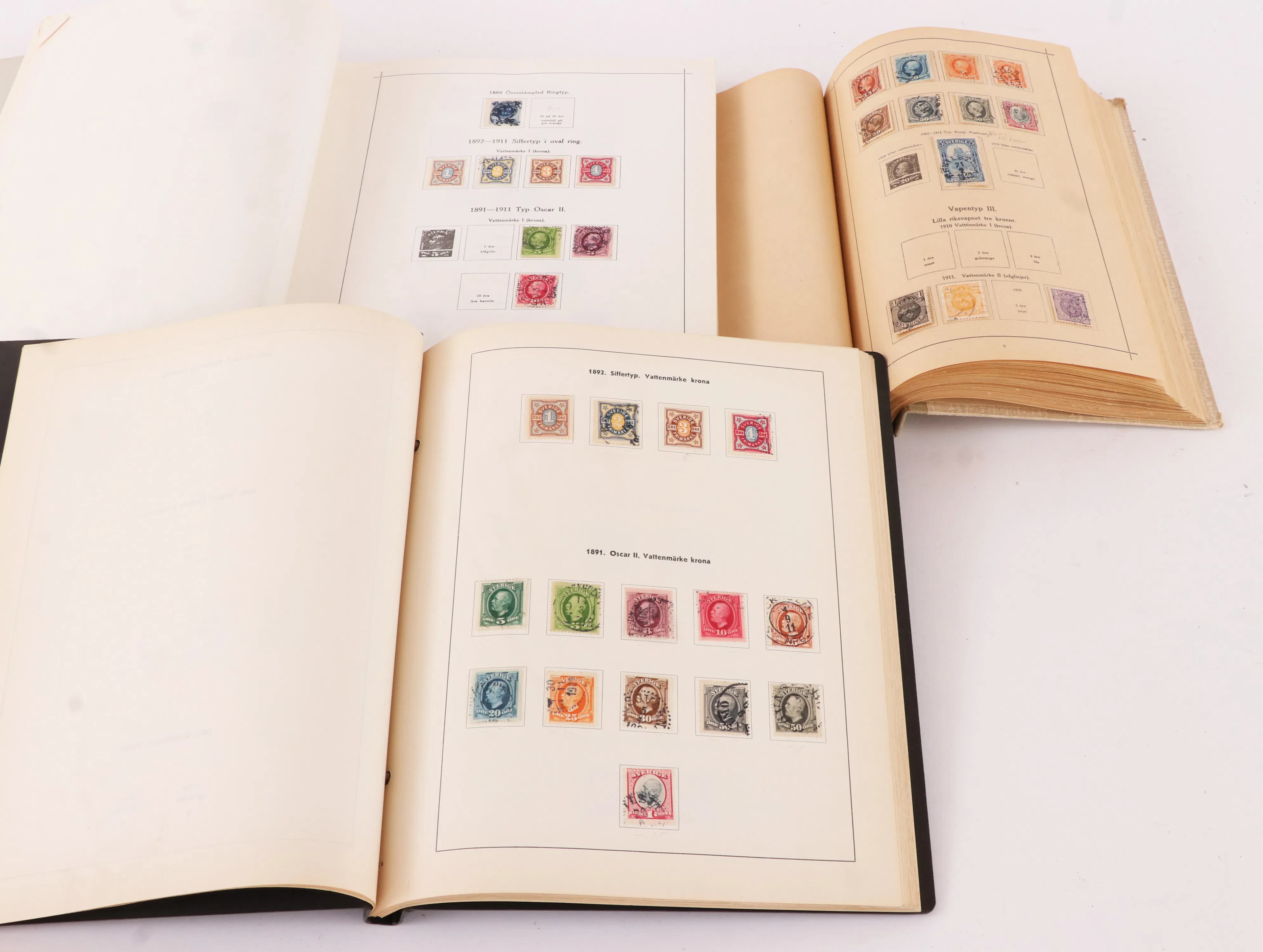Frimärksalbum 3st, Sverige, bl.a. 1800-tal