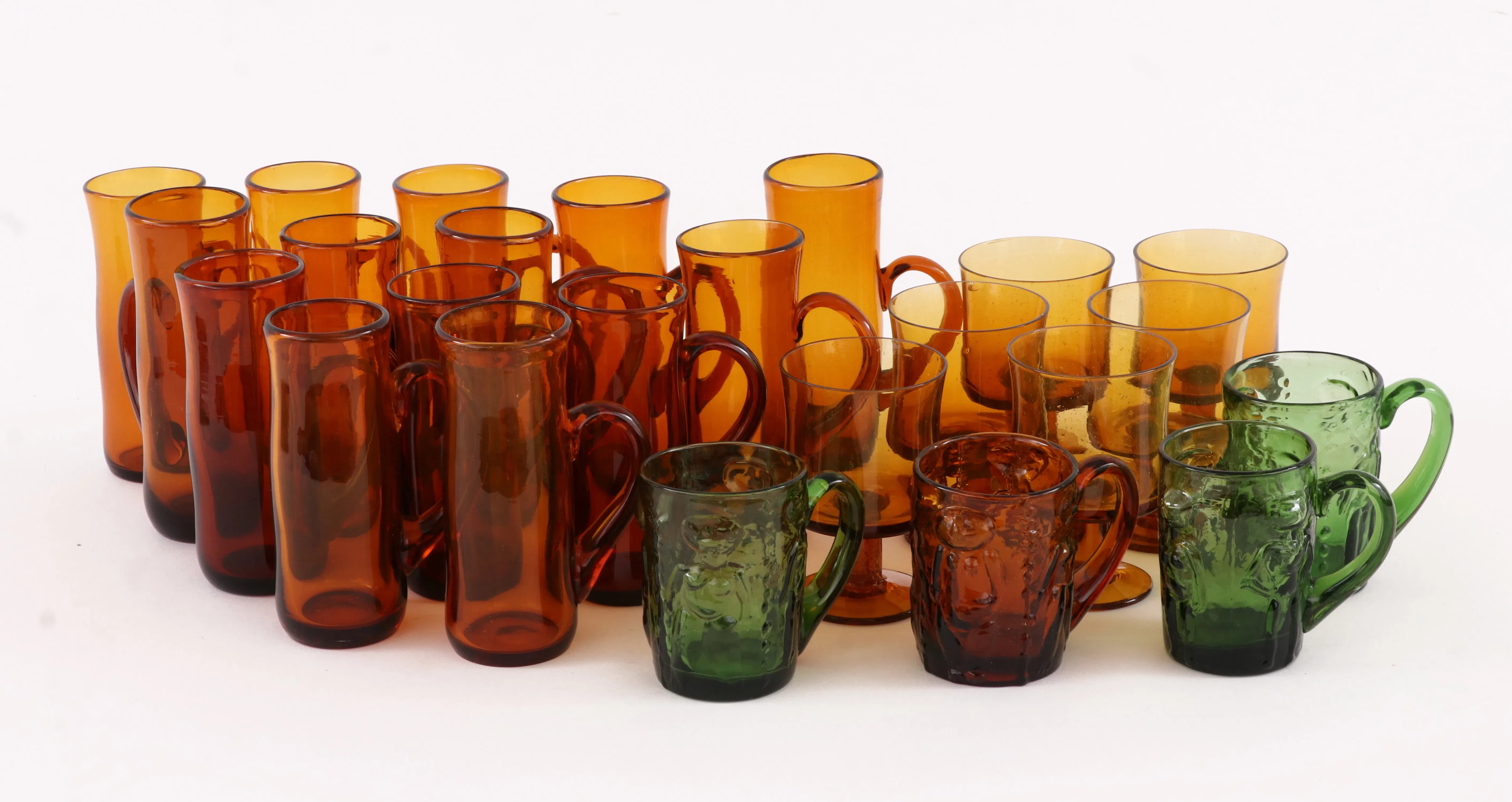 Glas och sejdlar 24 delar, bl.a. Erik Höglund