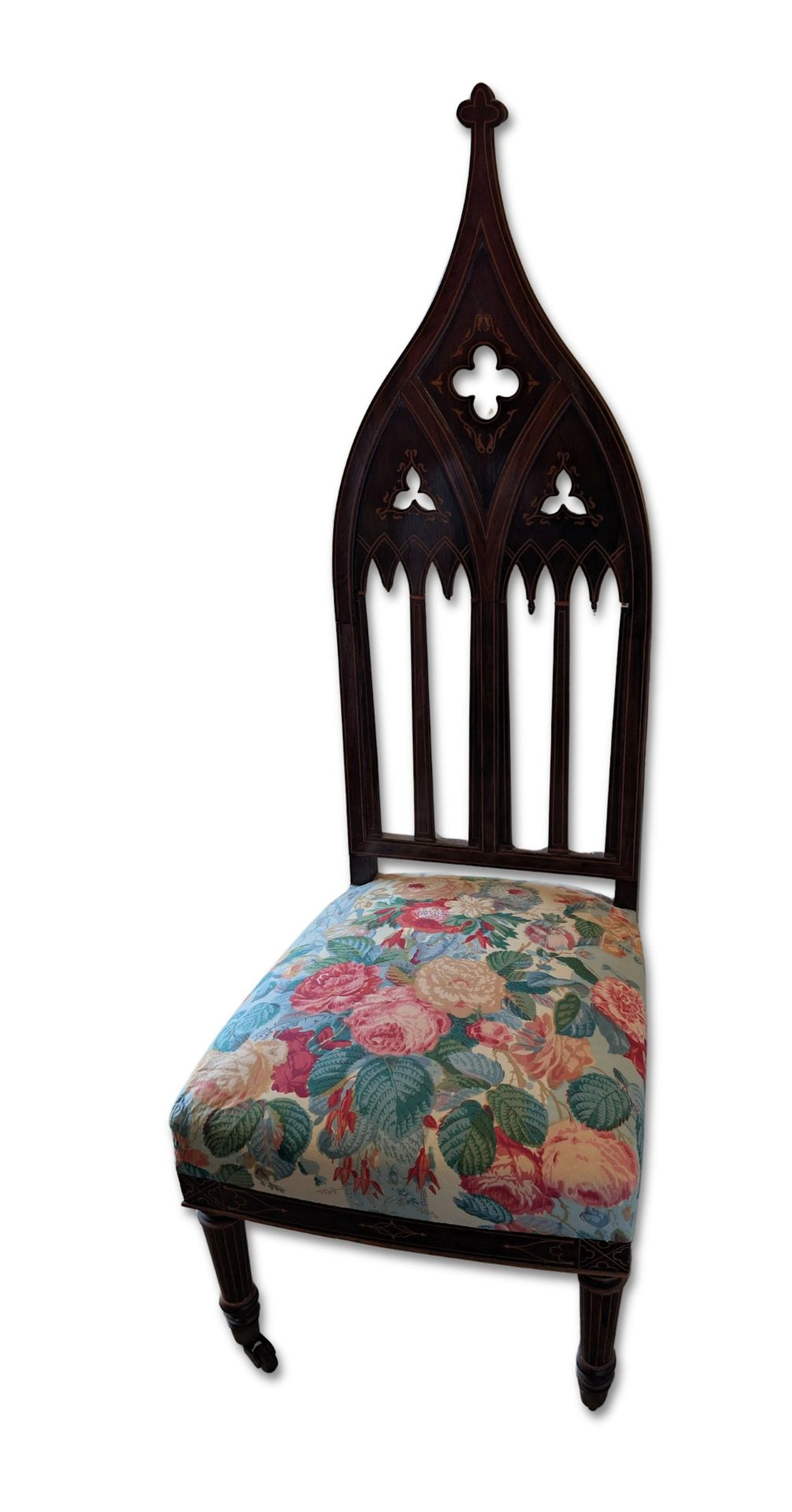 Pair of mahogany and veneer chairs - Lot 121