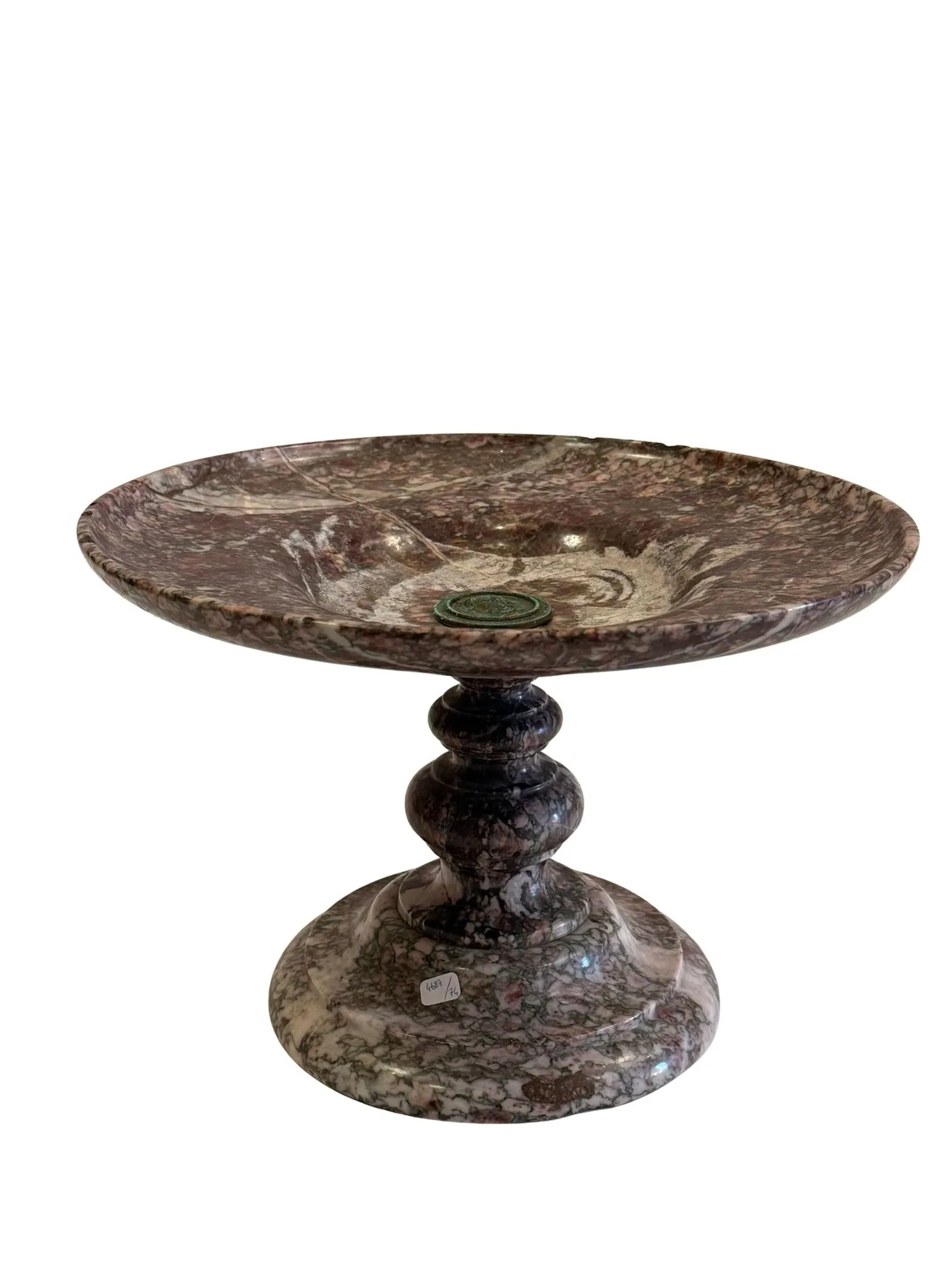 Large bowl in veined pink marble featuring a gilded bronze m - Lot 55