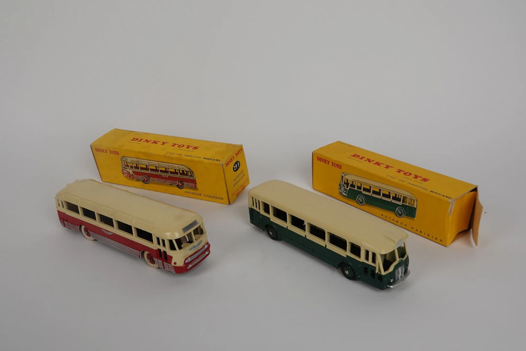 DINKY TOYS - FRANCE (2) - Lot 190