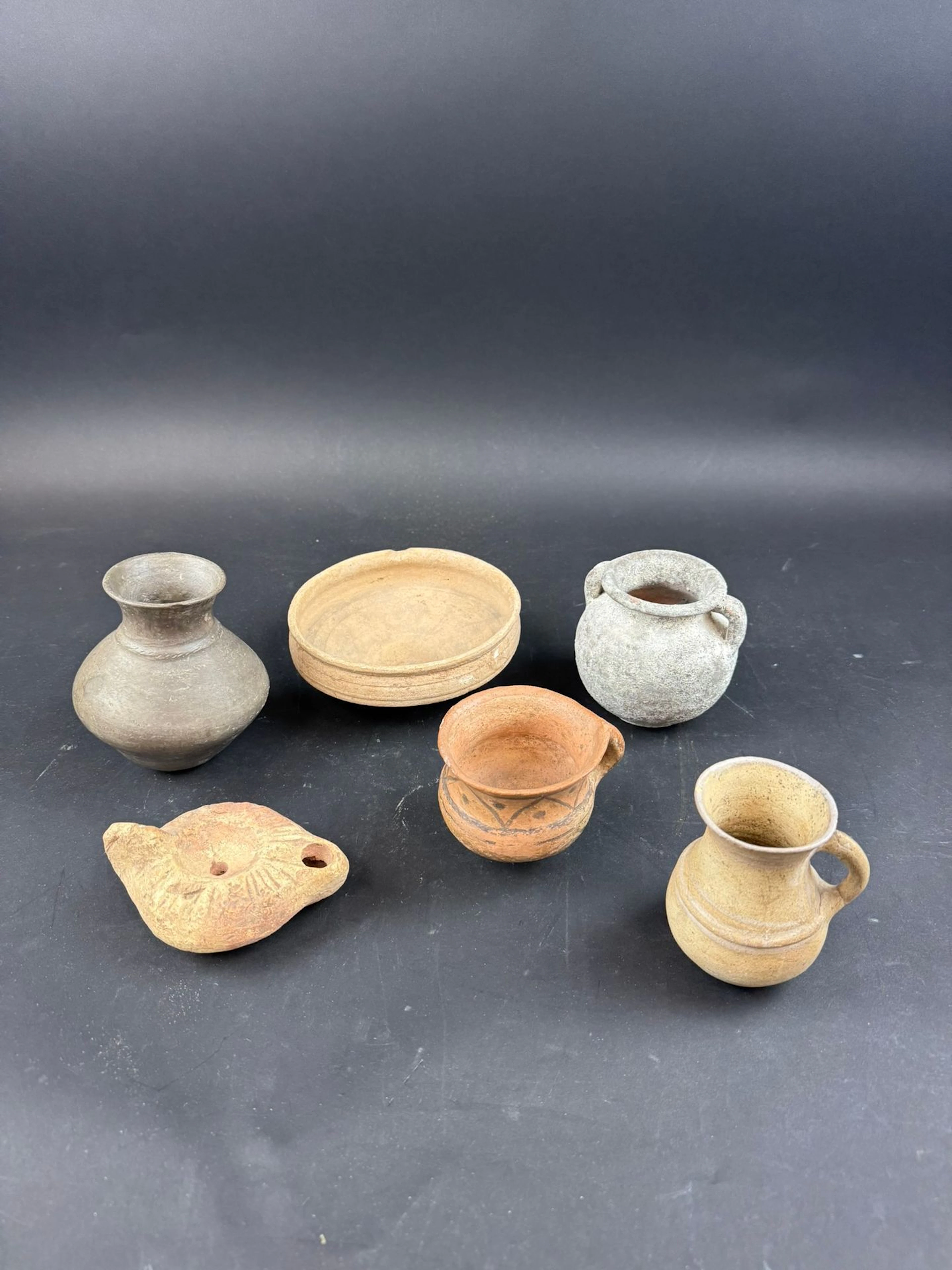 Set of shaped pieces including bowl, vases with handles, cup - Lot 348