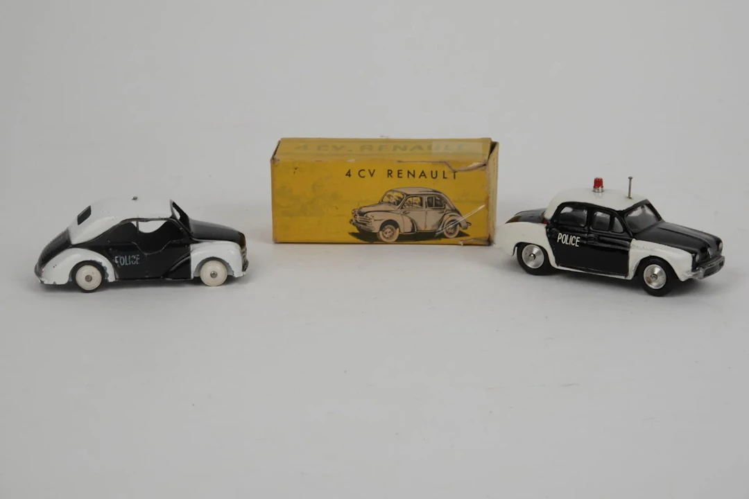 CIJ - FRANCE (2) - Lot 303
