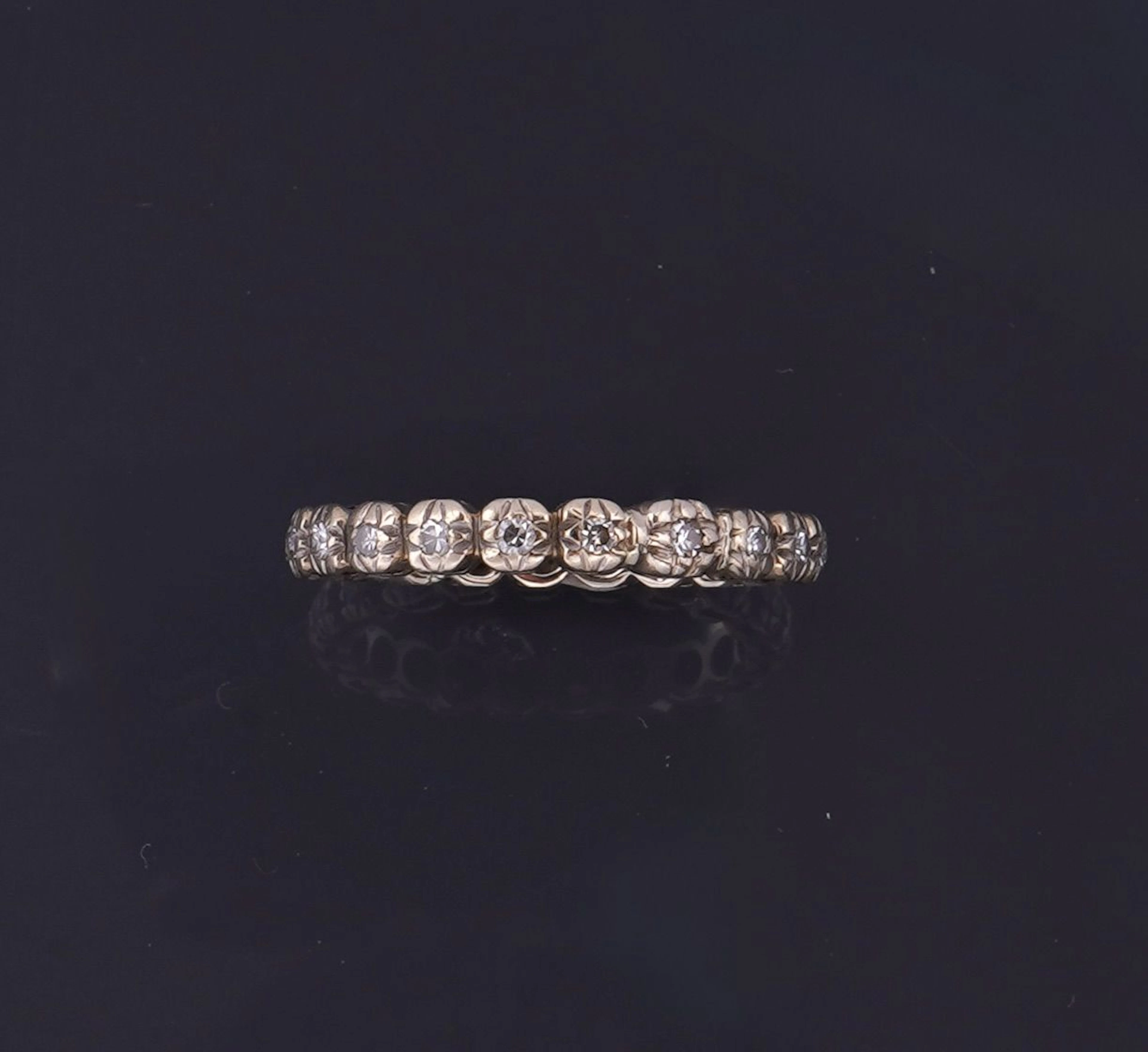 18K white gold wedding band (750 fineness) set with 21 diamo - Lot 227