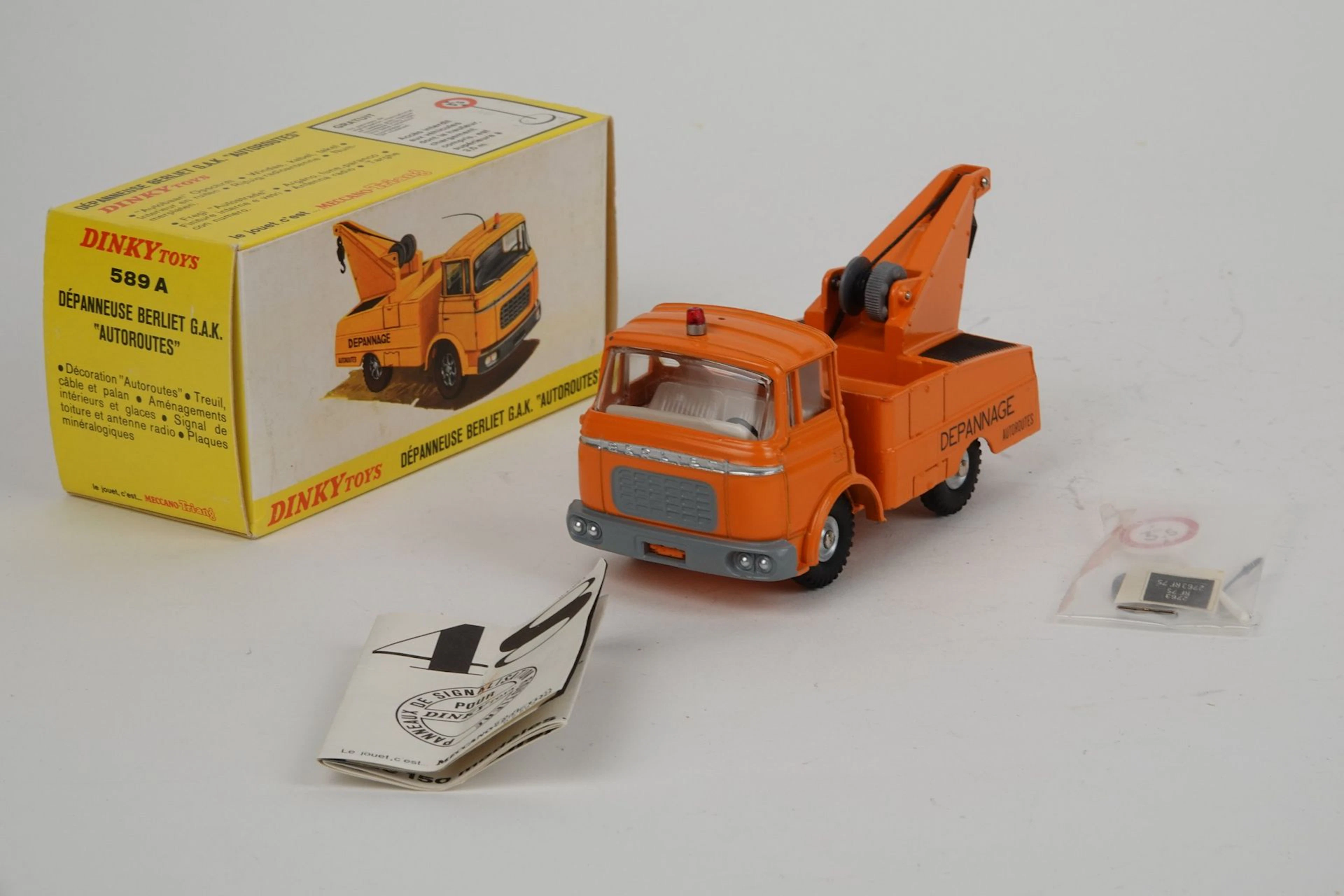 DINKY TOYS - FRANCE (1) - Lot 284