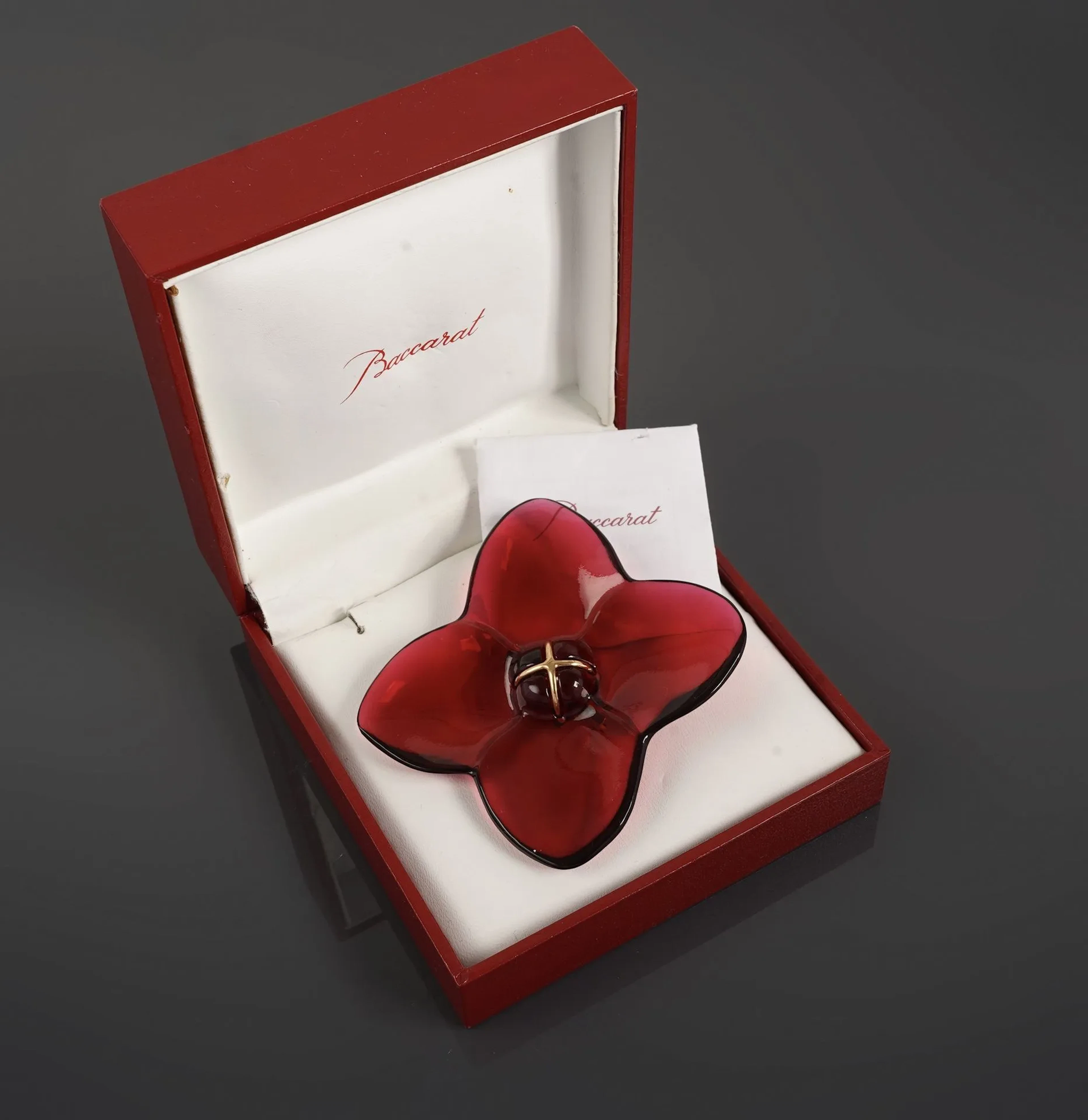 BACCARAT - Lot 54