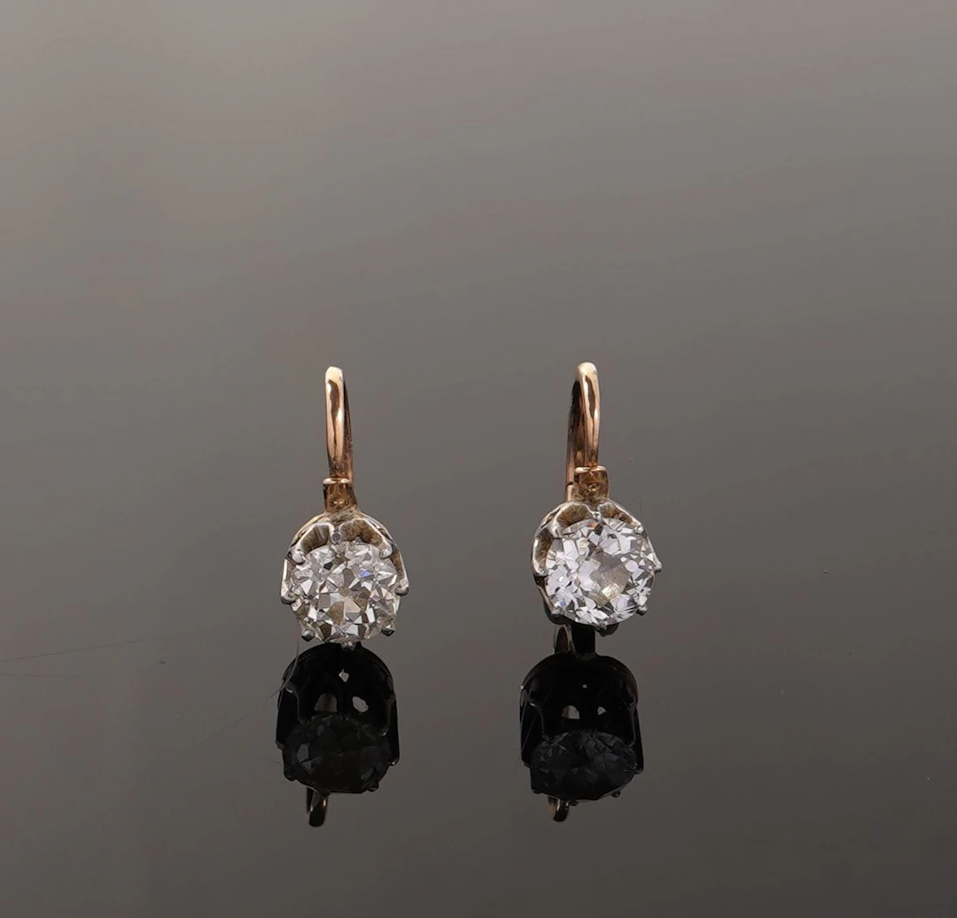 Pair of 18k yellow gold (750) hoop earrings, adorned with an - Lot 245
