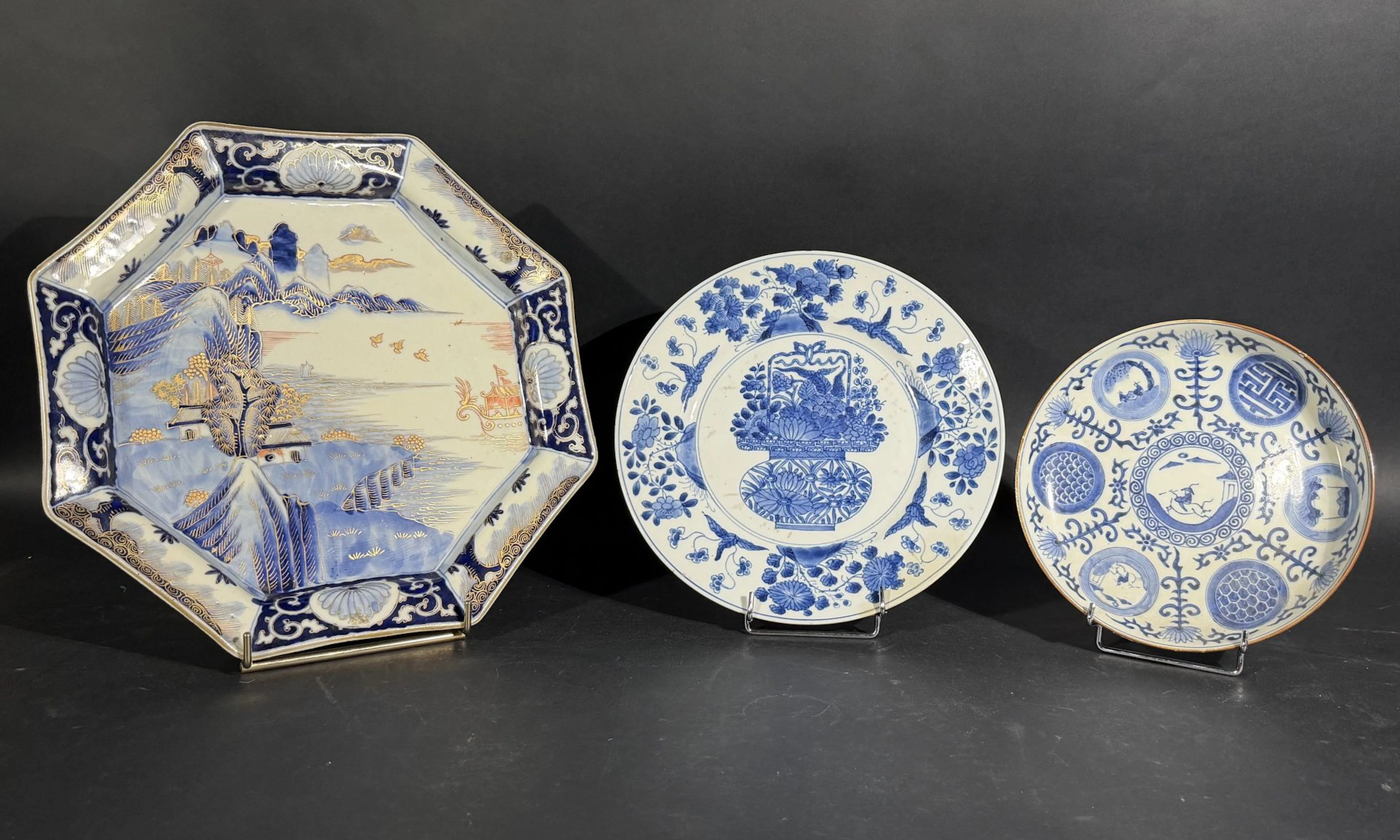 China and Japan, 20th century - Lot 243