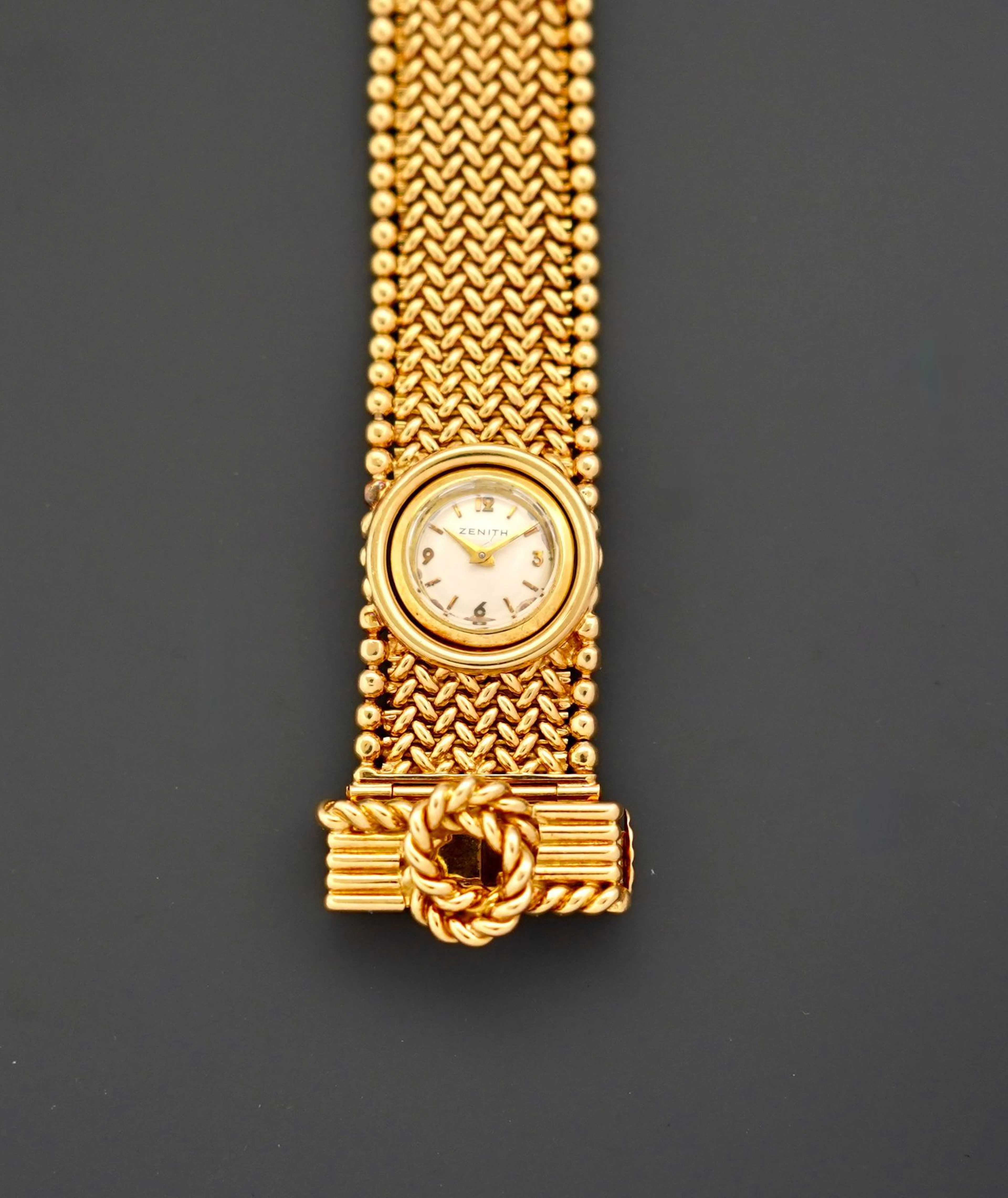 Zenith by Gay Frères - Lot 443