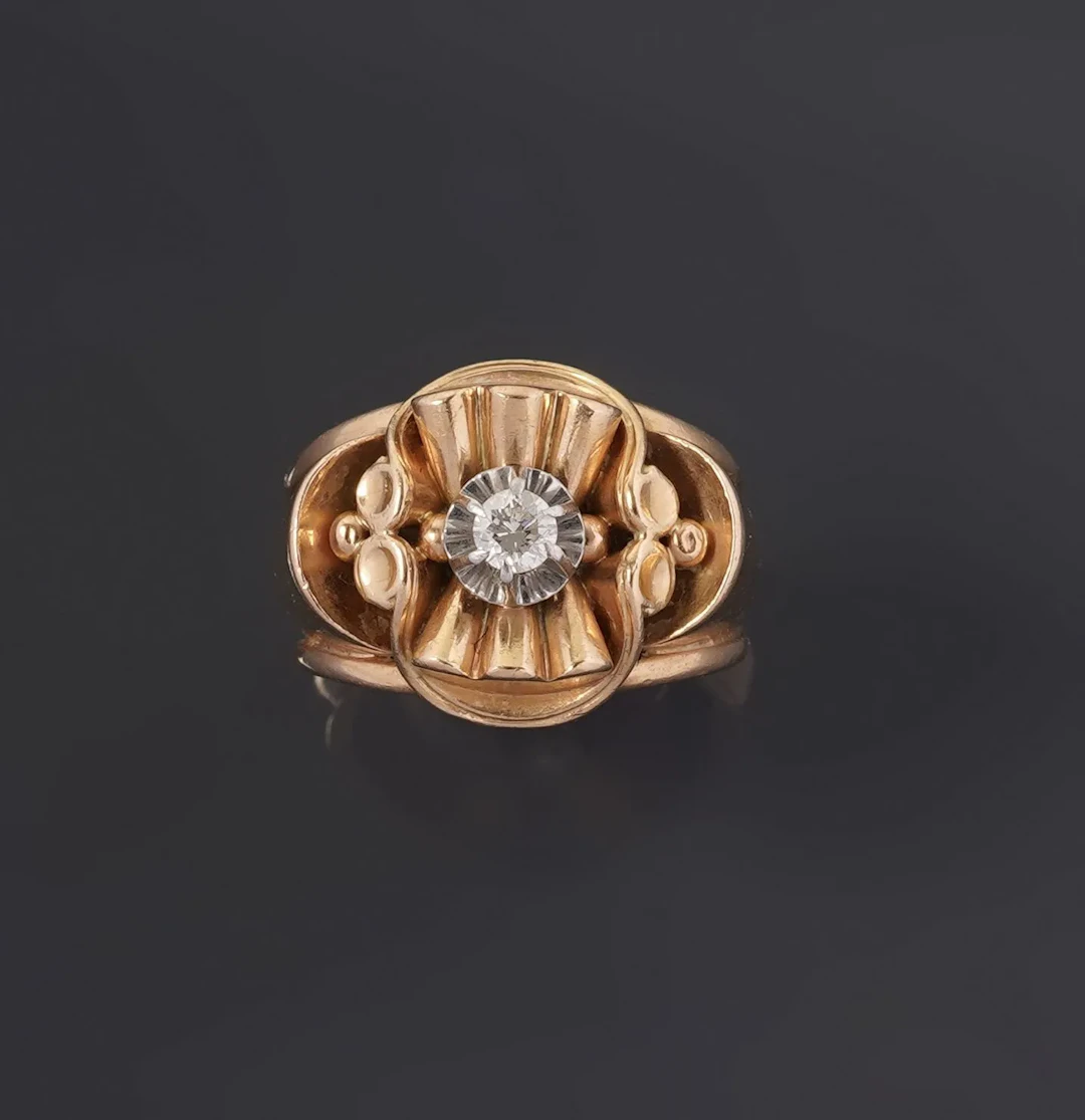 18k yellow gold (750) Tank ring with a scroll and gadroons d - Lot 172
