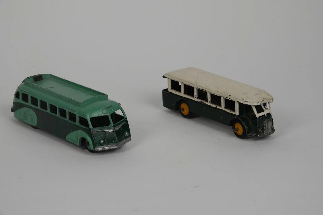 DINKY TOYS - FRANCE (2) - Lot 214