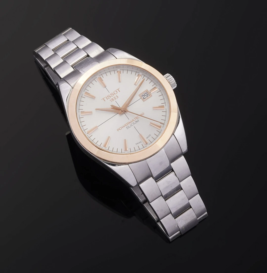 TISSOT - Lot 377