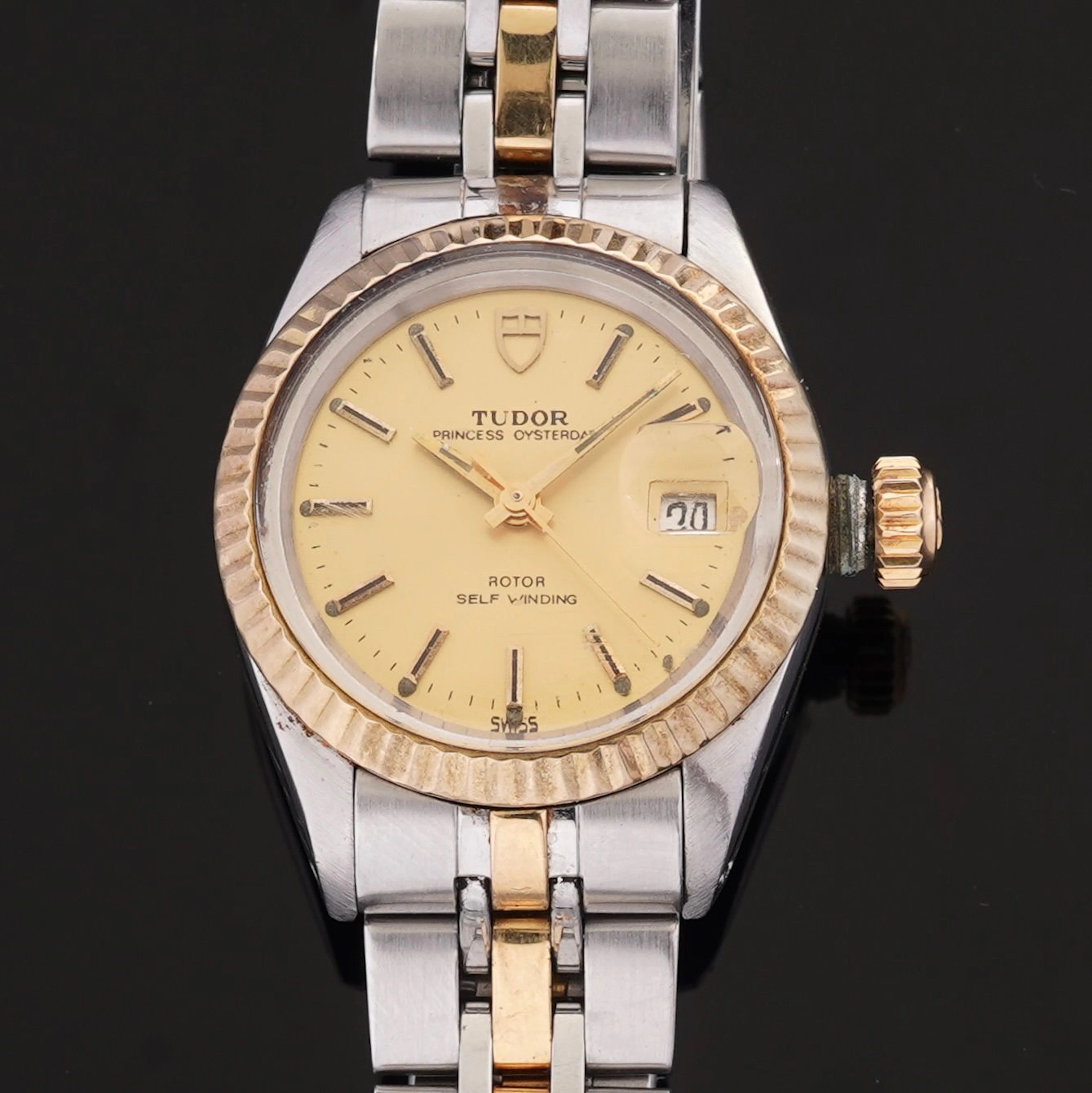 TUDOR - Lot 432