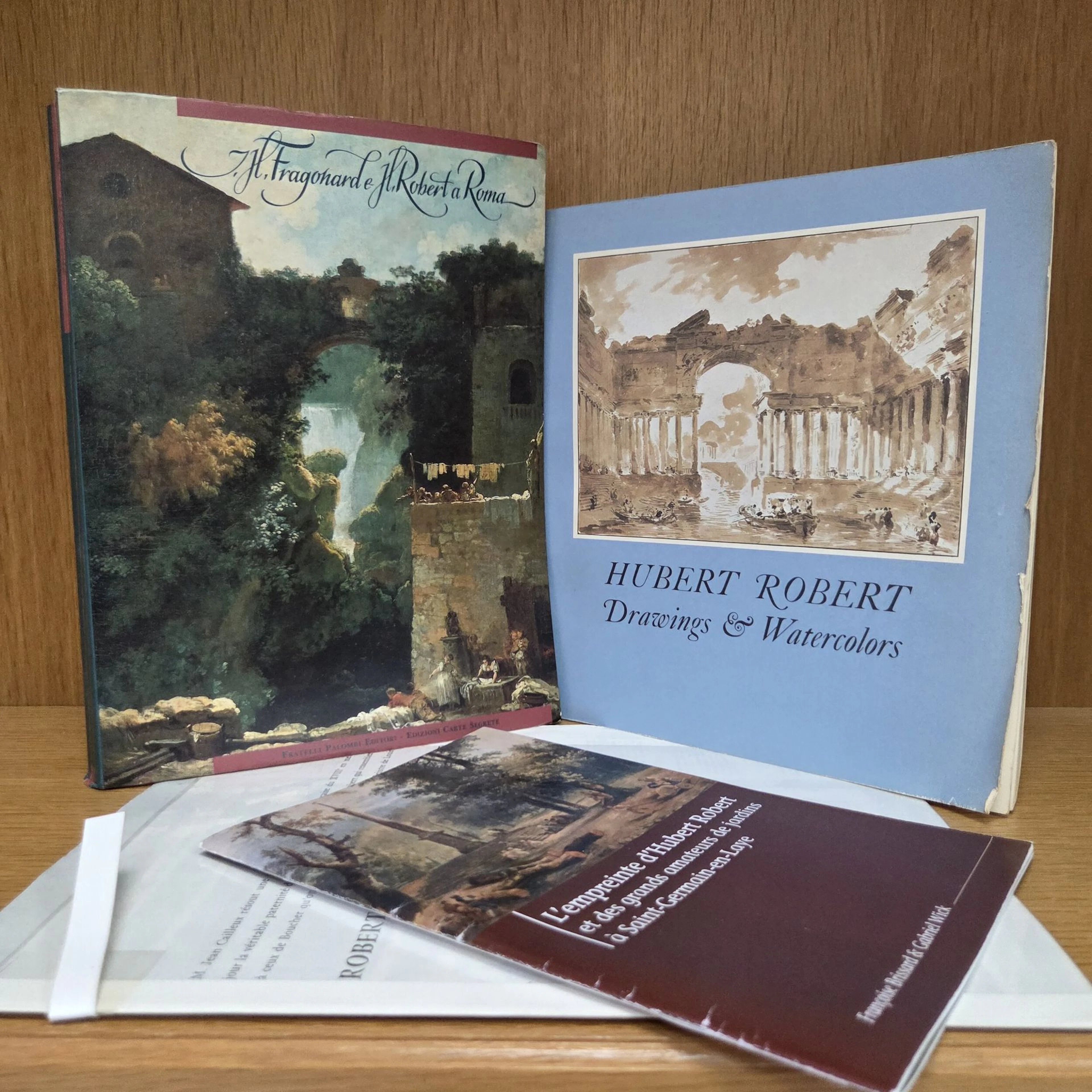 Set of two exhibition catalogs on Hubert ROBERT: - Lot 85