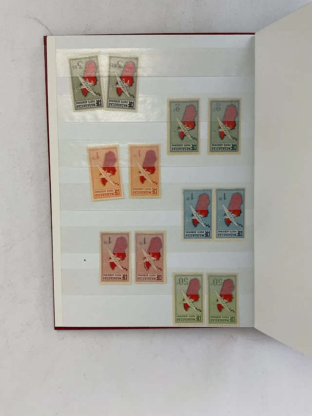 Madagascar - PA: Air Mail Stamps in sheets. Price: €540. - Lot 127