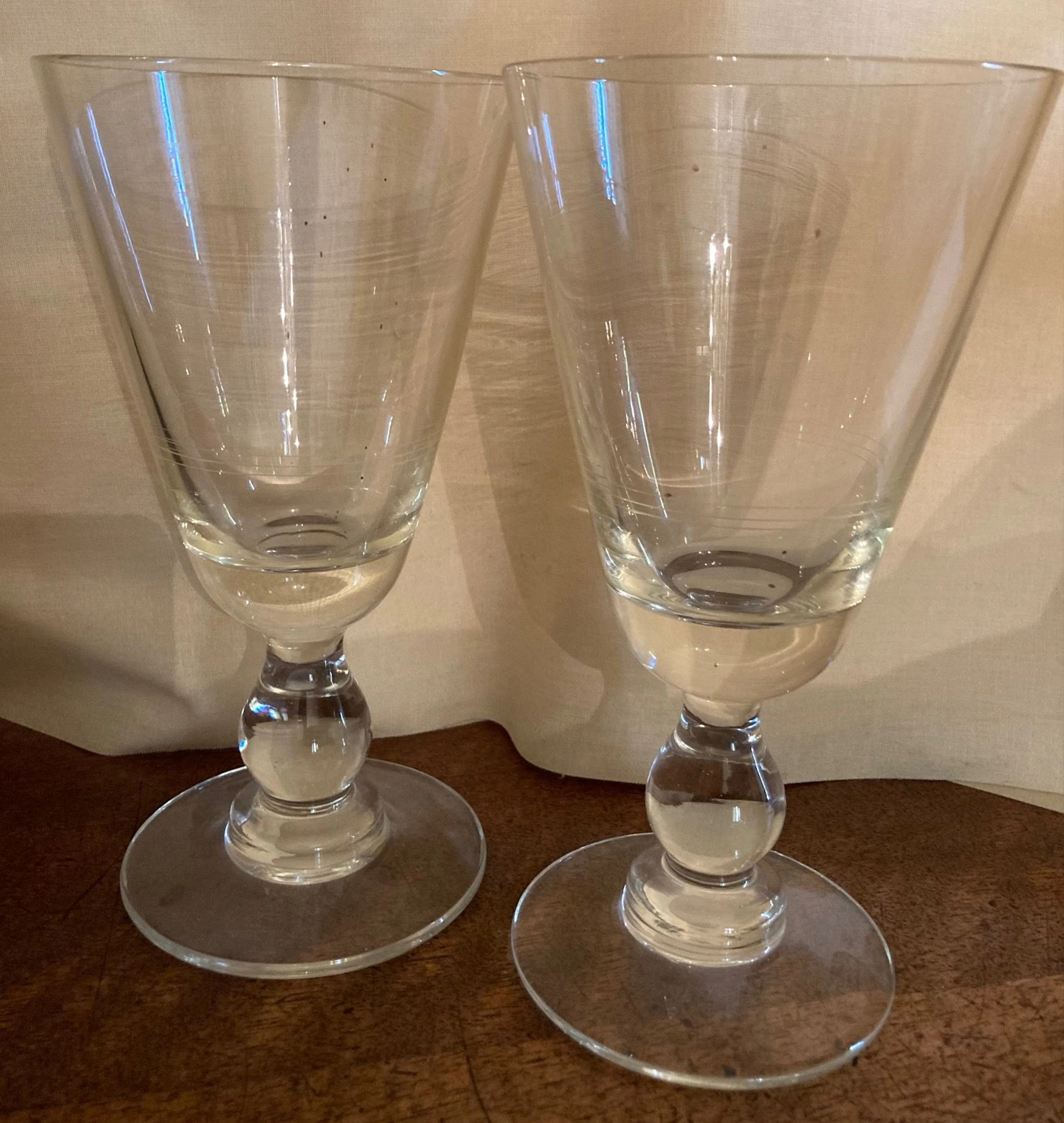 2 carafes and 2 absinthe glasses - Lot 414
